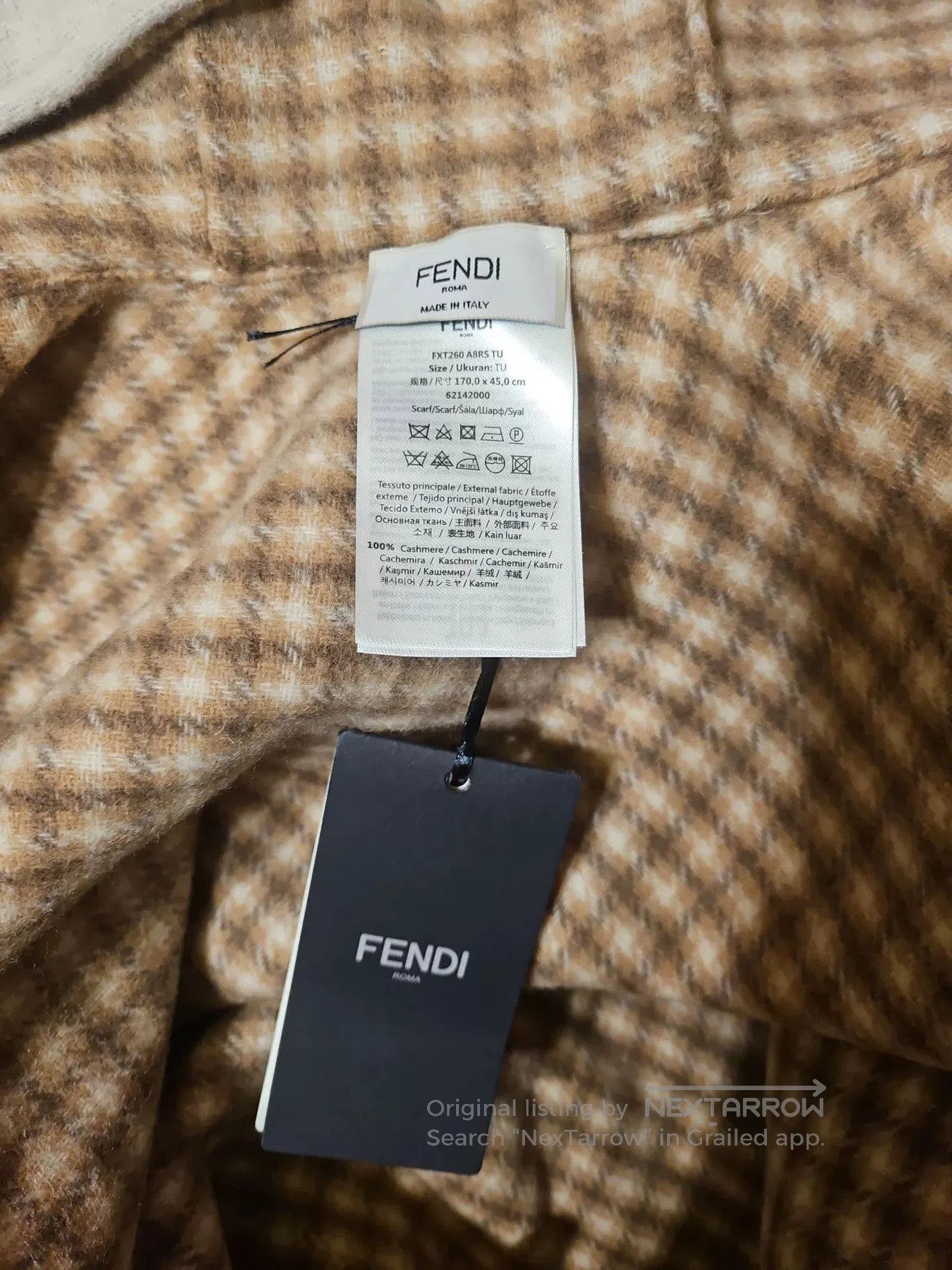 Fendi fendi pure cashmere hooded shawl. Size M / US 6-8 / IT 42-44 - 3 Thumbnail