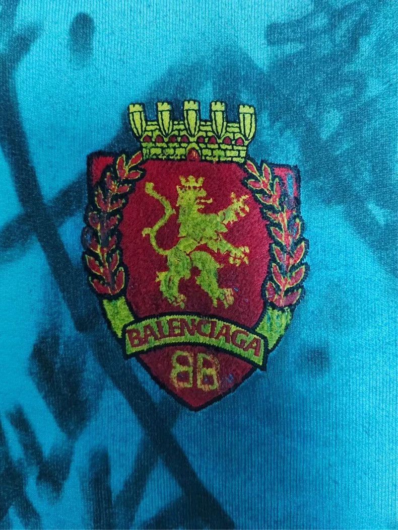 Balenciaga Balenciaga 23ss blue Manchester United graffiti stains and Size US XS / EU 42 / 0 - 6 Thumbnail