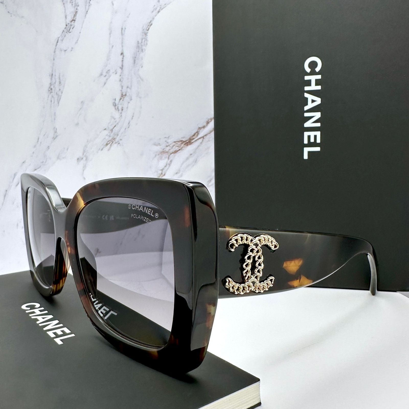 Chanel Chanel Sunglasses Brown 4148-B c.125/13 | Grailed display picture 2