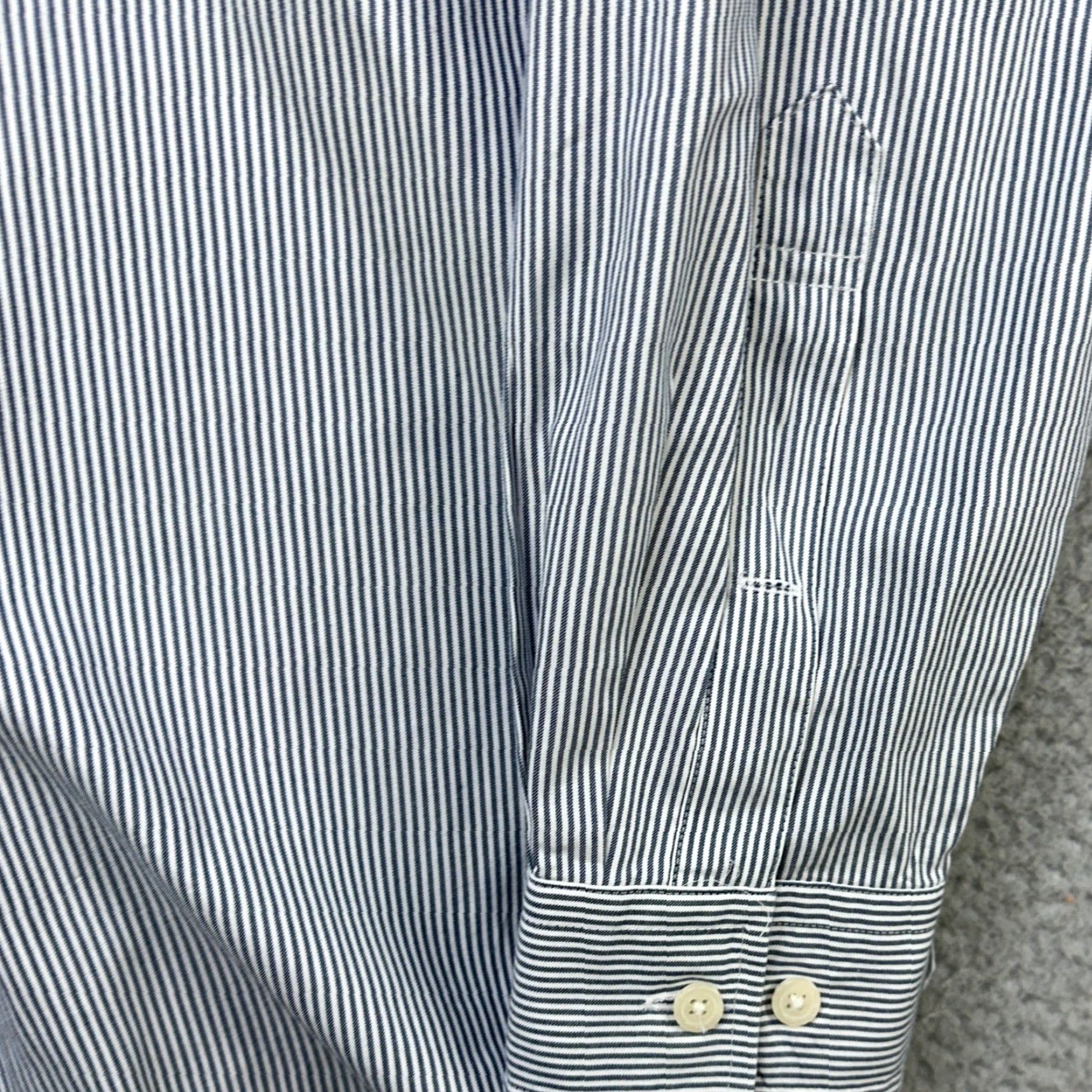 Eddie Bauer Eddie Bauer Mens Small Shirt Button Down Blue White Striped Pocket Authentic EUC Size US S / EU 44-46 / 1 - 7 Thumbnail