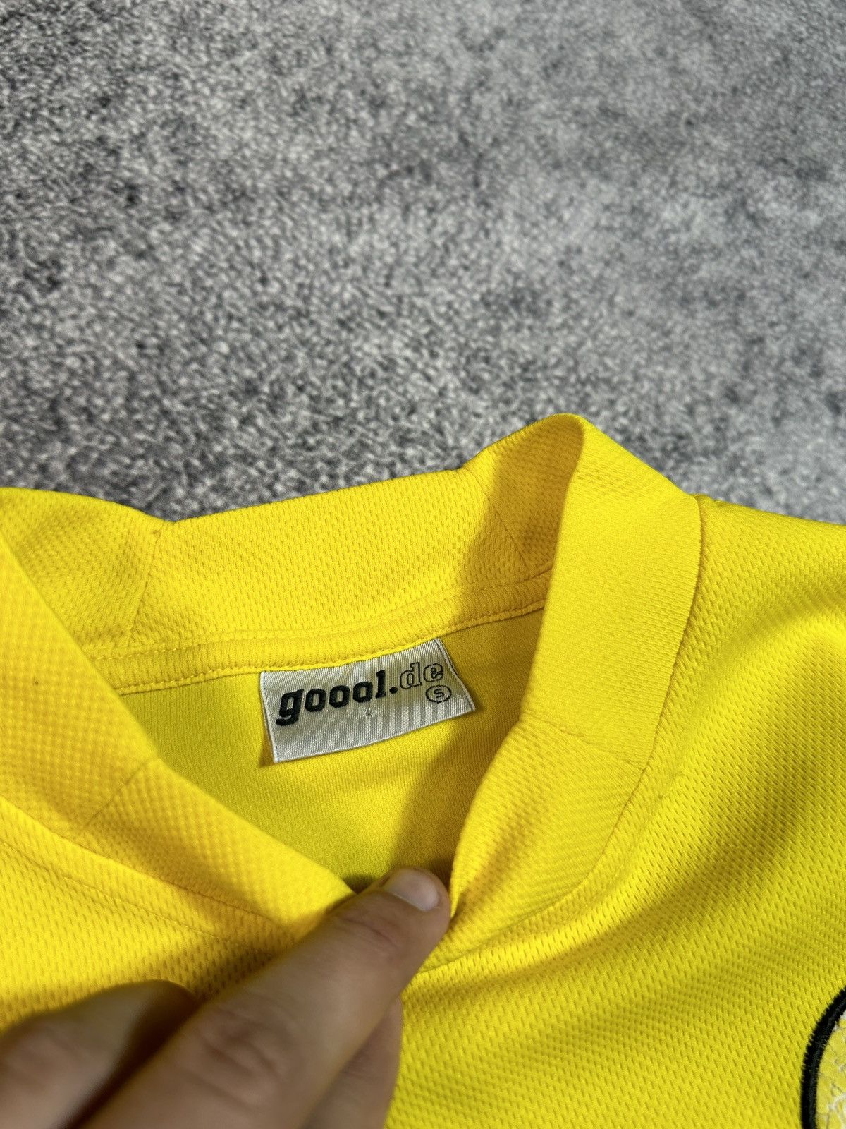 Vintage Vintage Borussia Dortmund 21 Metzelder Soccer Jersey Rare S Size US S / EU 44-46 / 1 - 9 Thumbnail