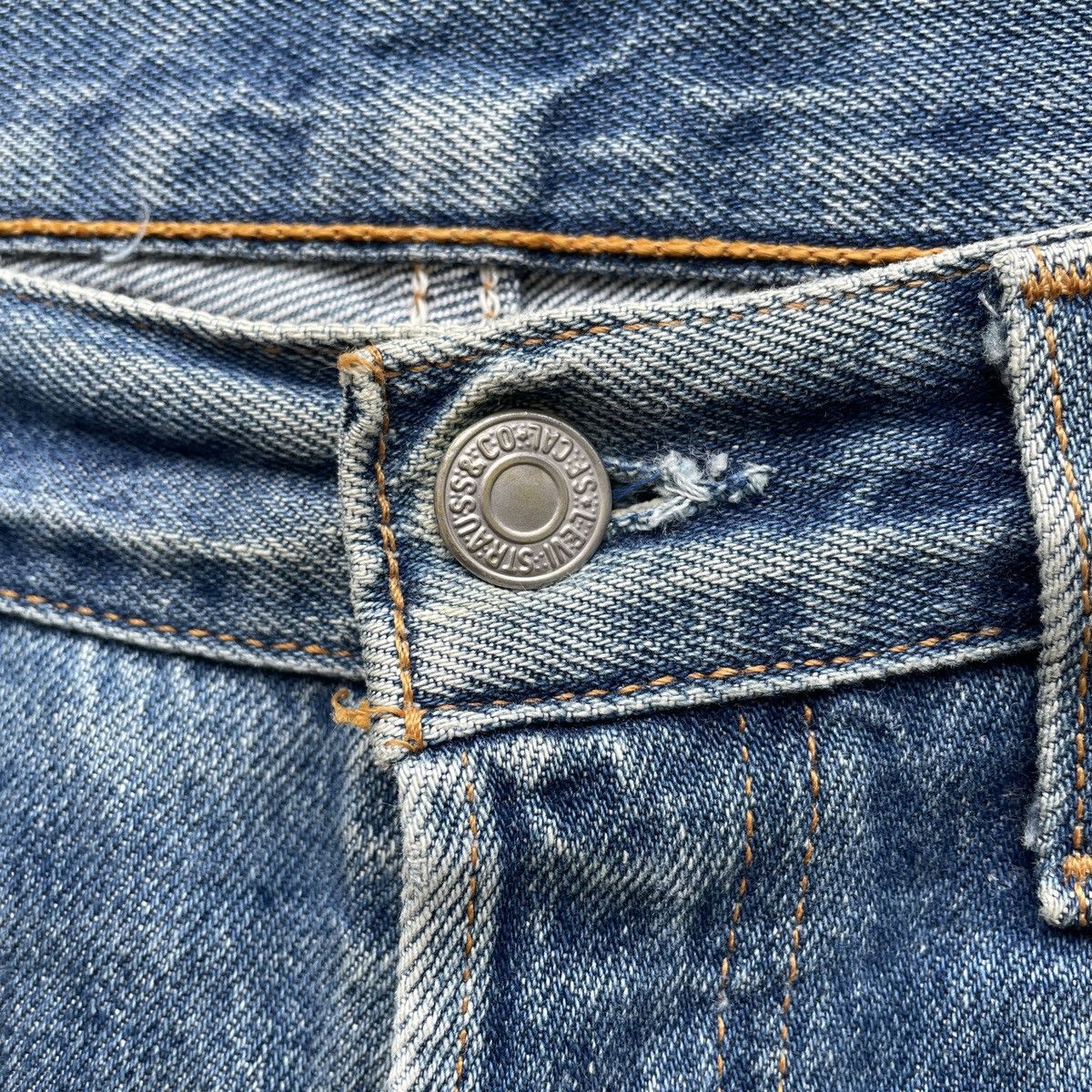 Levi's Vintage Clothing Vintage Levi’s 501 Rusty Faded Distressed Jeans Pants W29 Size US 29 - 6 Thumbnail