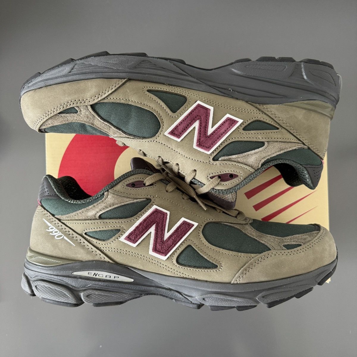 New Balance New Balance MADE in USA 990v3 Olive size 13 Size US 13 / EU 46 - 2 Thumbnail