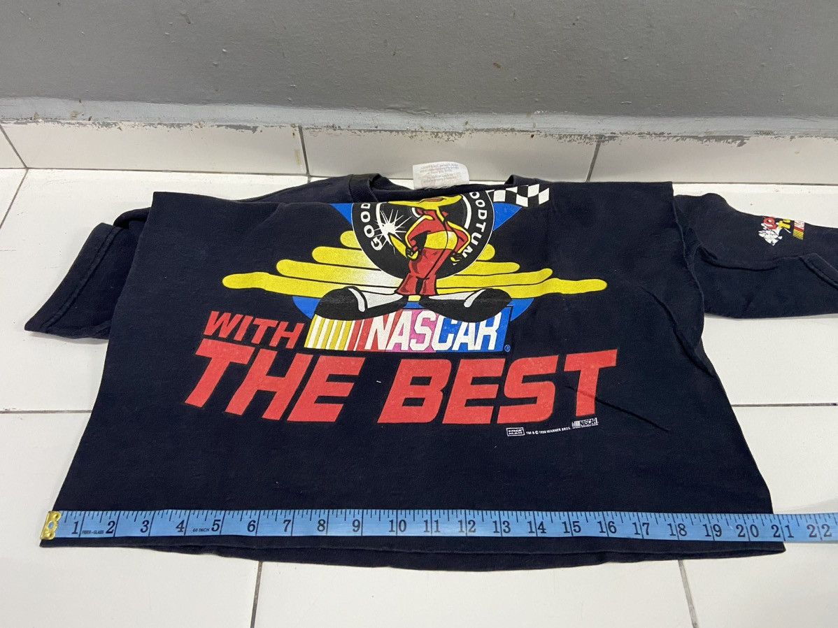NASCAR VINTAGE WACE LOONEY TUNES WITH NASCAR 1998 TEE SHIRT Size US M / EU 48-50 / 2 - 13 Thumbnail