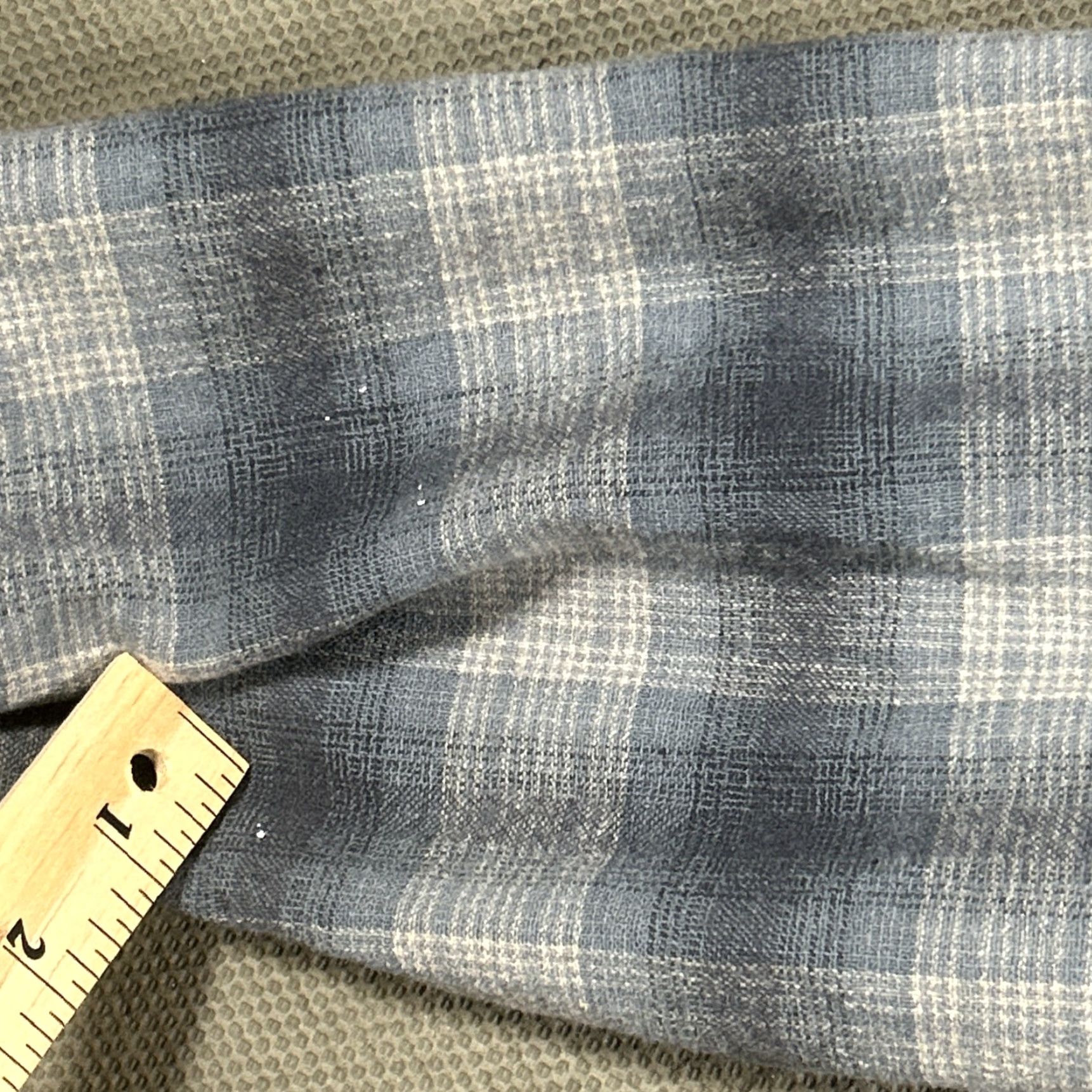 Pendleton VINTAGE Pendleton Mens Shirt 16.5 Long Sleeve Button Front Plaid Blue Wool USA Size US XL / EU 56 / 4 - 5 Thumbnail