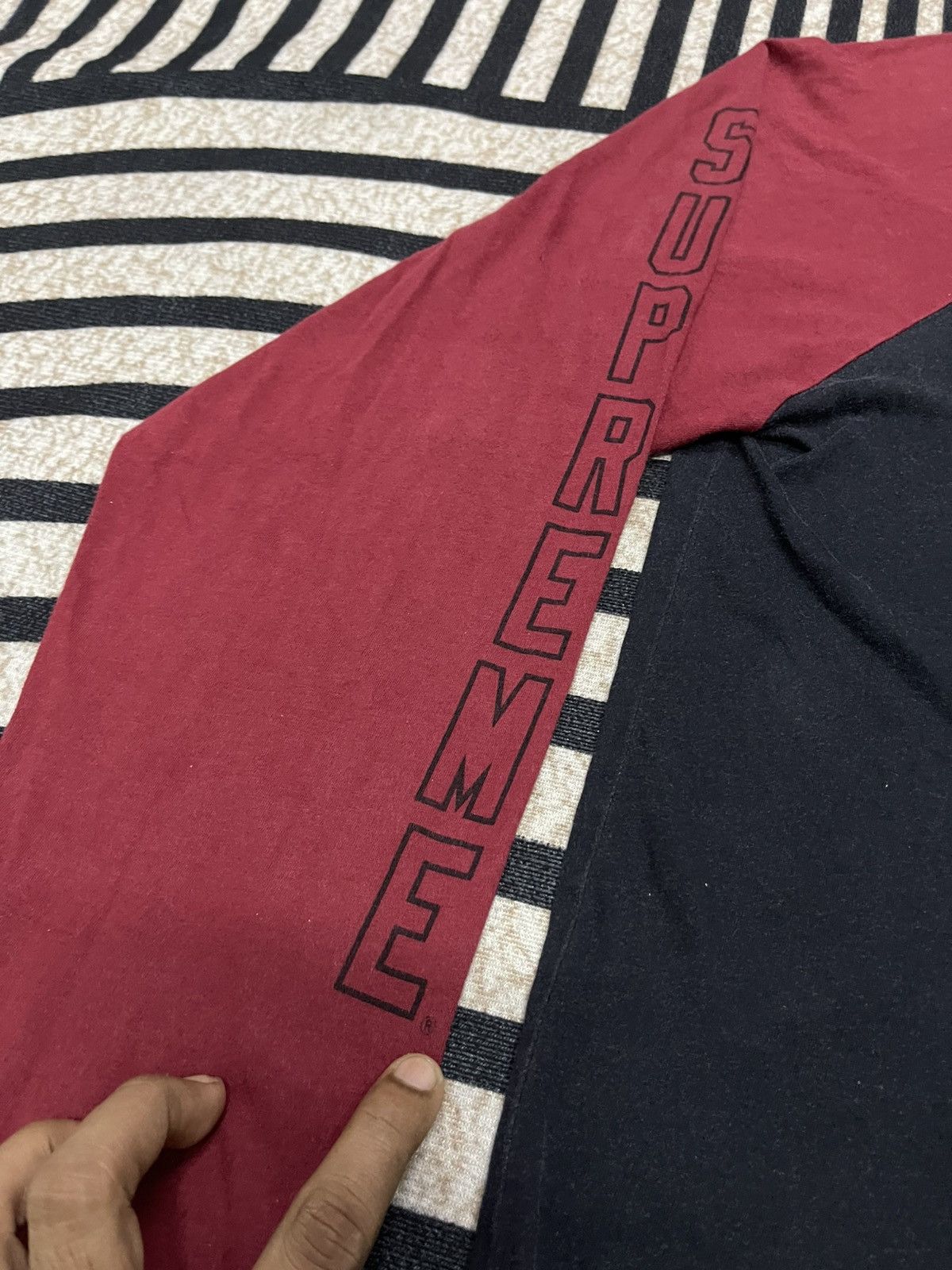 FW 21 SUPREME “THE CROW” RAGLAN T SHIRT LONG SLEEVE