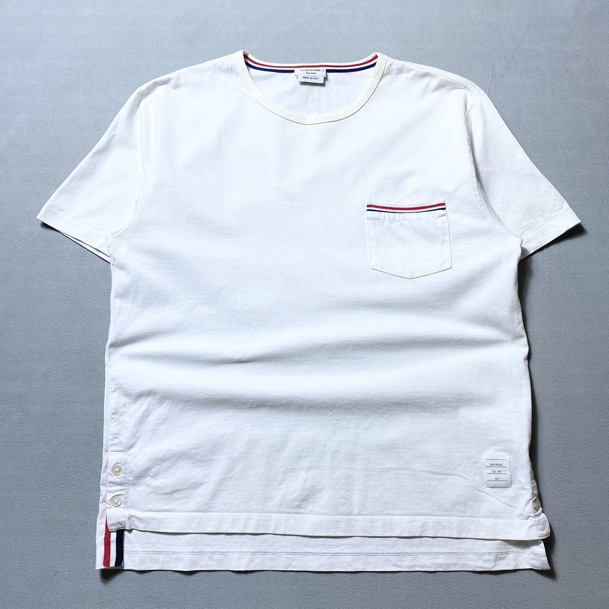 Thom Browne Thom Browne - Pocket Tee Size US M / EU 48-50 / 2 - 1 Thumbnail