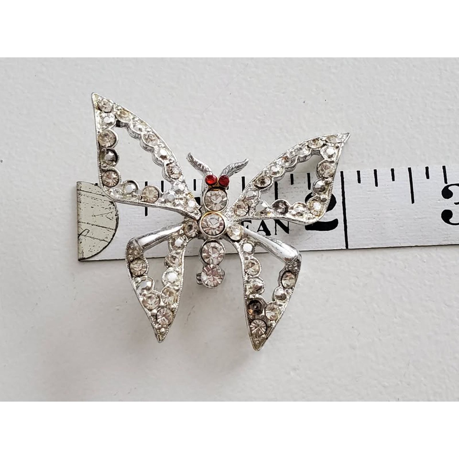 Other Vintage Red and Clear Rhinestone Butterfly Brooch Size ONE SIZE - 3 Thumbnail