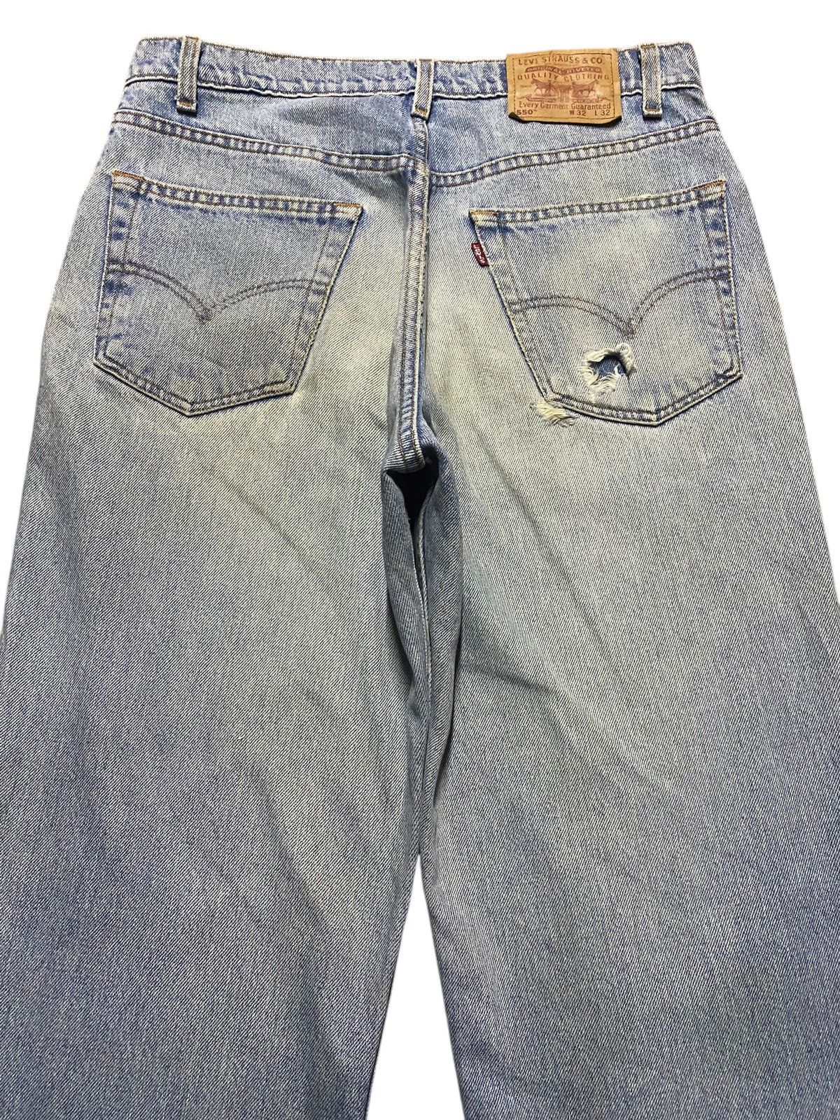 Levi's Vintage Clothing Vintahe Levis 550 Faded Wash Grunge Size US 32 / EU 48 - 4 Thumbnail