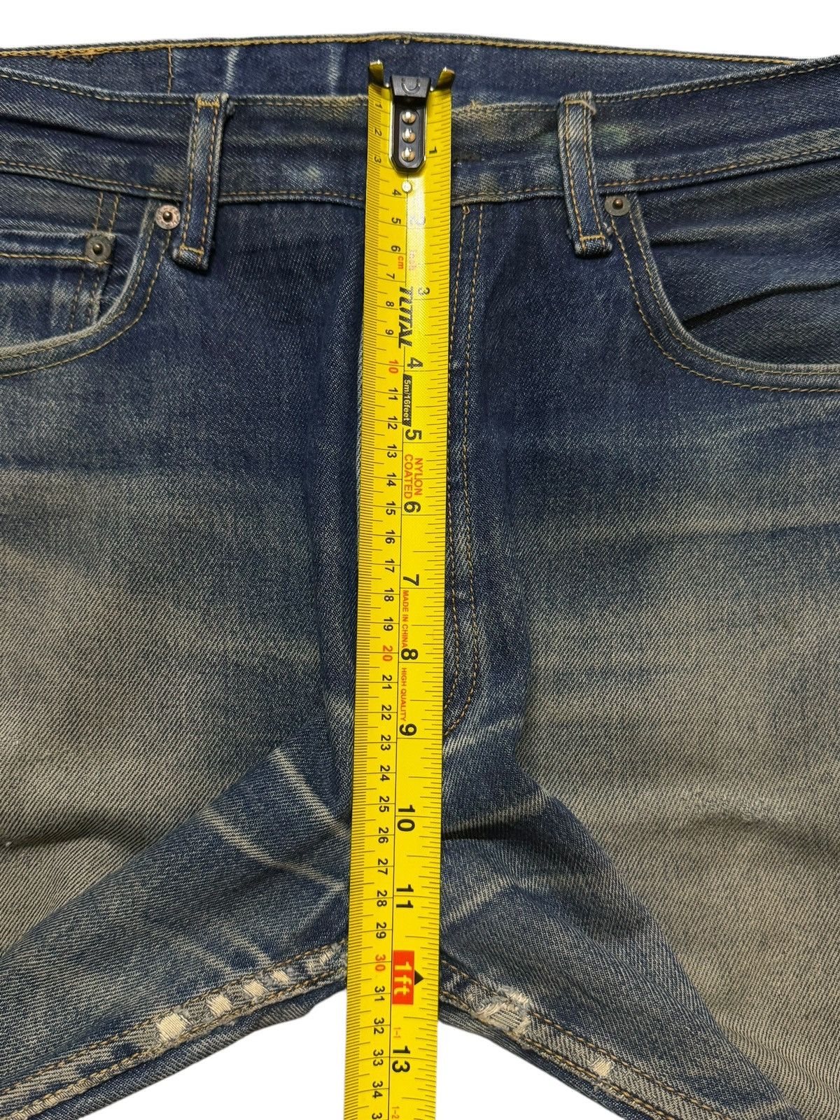 Levi's Vintage Clothing Vintage Y2K Levis 501 Blue Faded Wash Distress Straight Leg Size US 32 / EU 48 - 12 Thumbnail