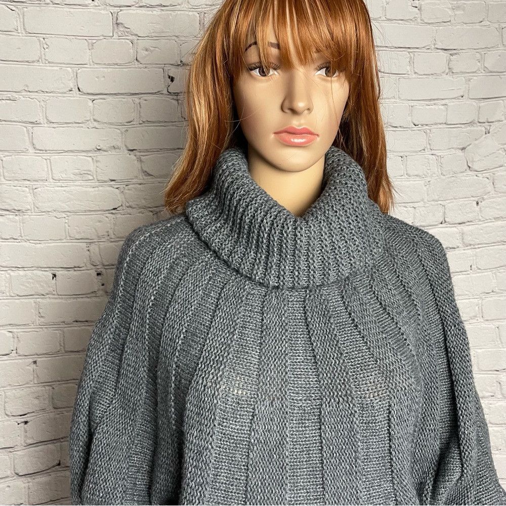 Other Northland High Neck Knit Grey Sweater Made in Italy Size S/ Size M / US 6-8 / IT 42-44 - 2 Thumbnail