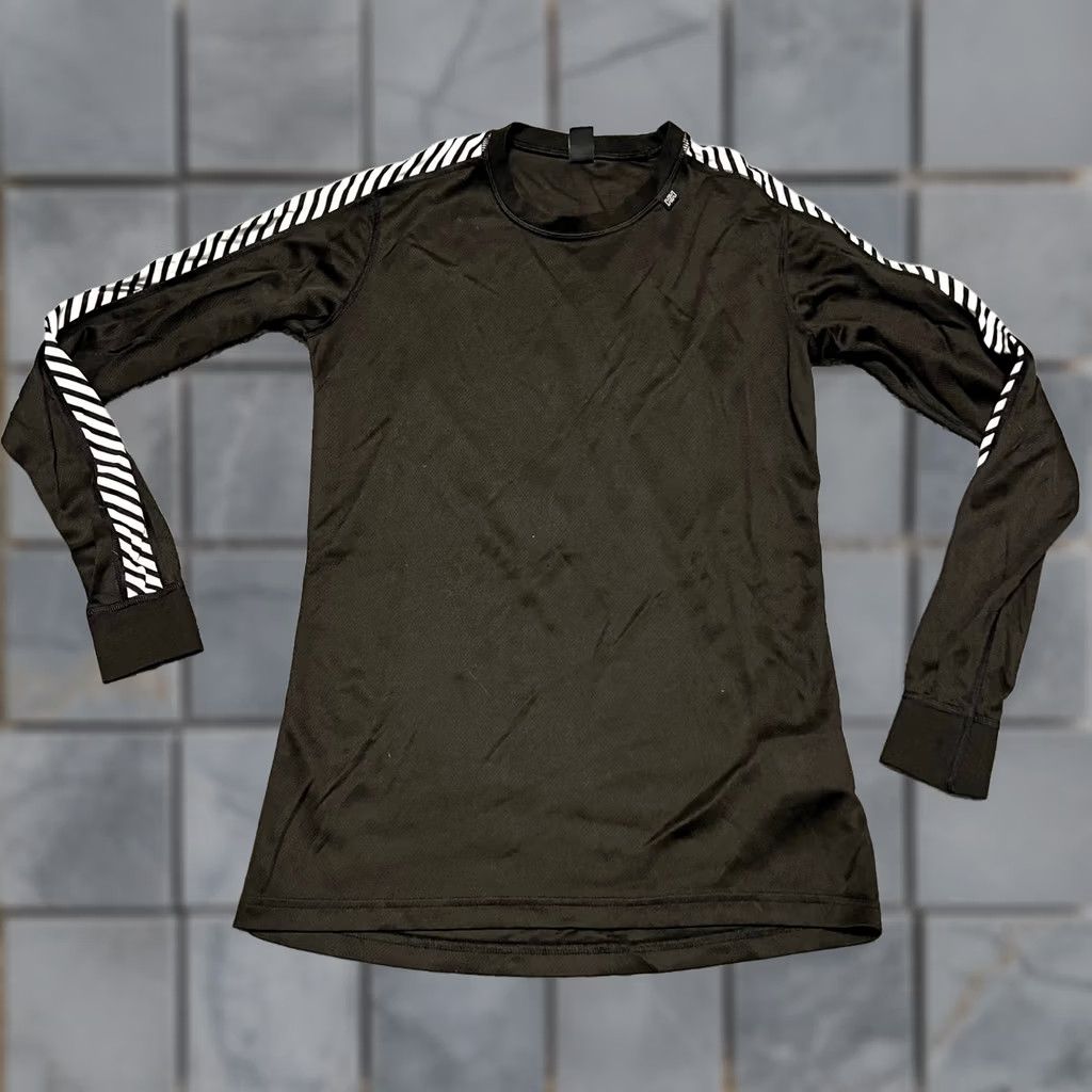 Helly Hansen Helly Hansen Shirt Womens Medium LIFA Thermal Pullover Stripe Sleeve Base Layer Black M Women Shirt Mens Womens Boys Girls Size M / US 6-8 / IT 42-44 - 1 Thumbnail