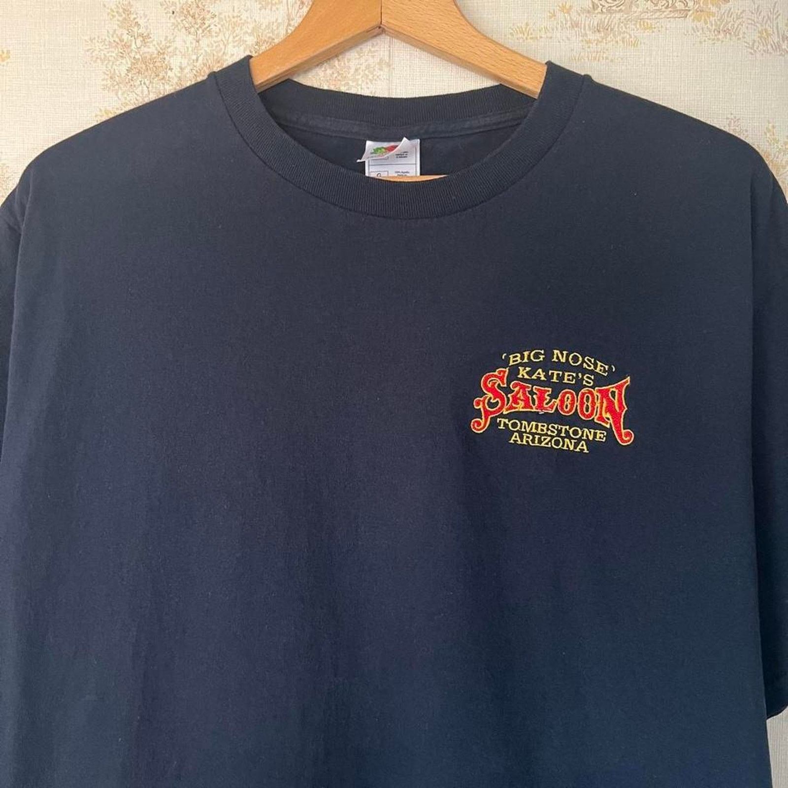 Fruit Of The Loom 00s Big Nose Kate's Saloon Tee | Tombstone Arizona Biker Bar Size US L / EU 52-54 / 3 - 3 Thumbnail