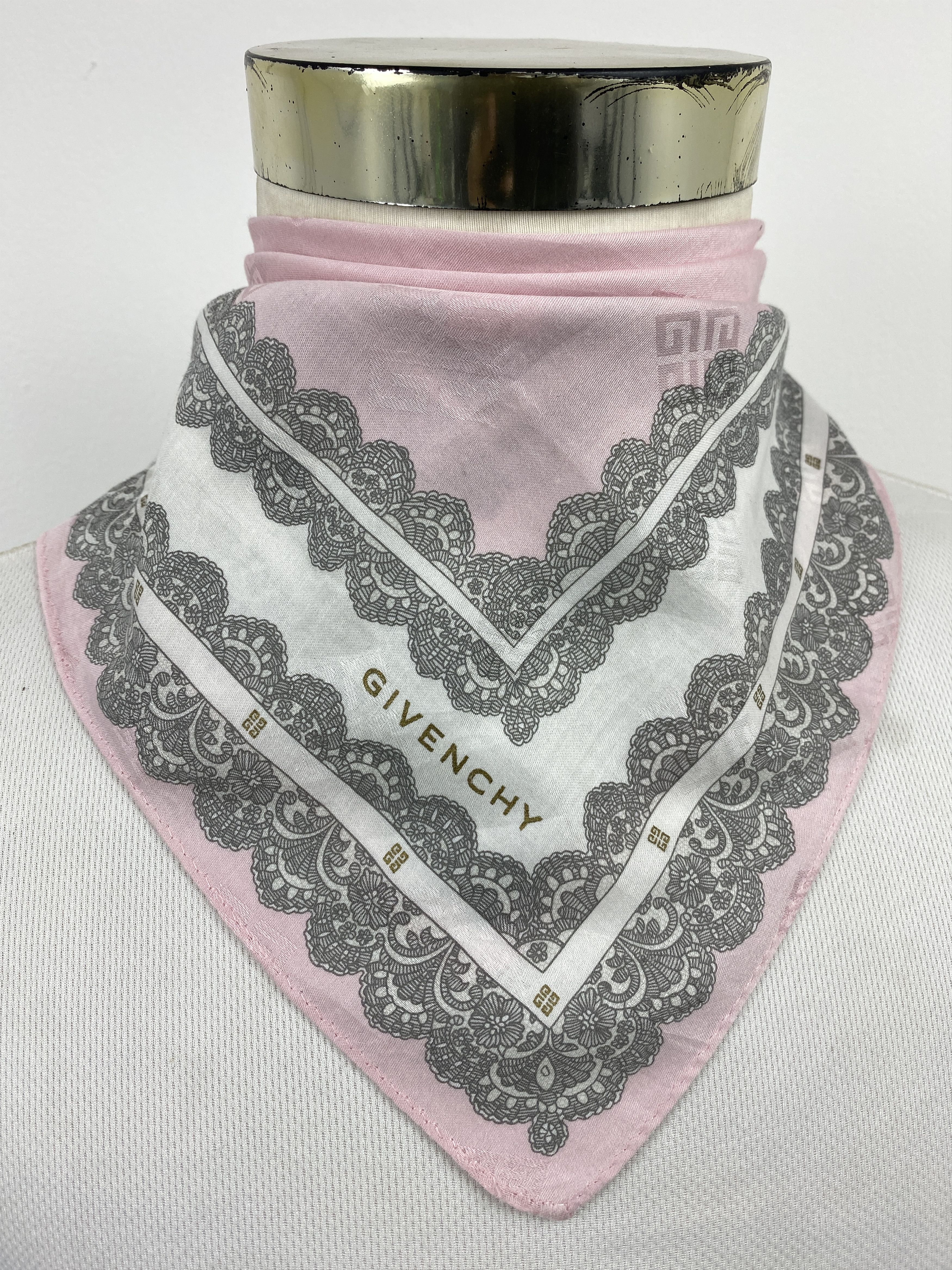 Givenchy Vintage Givenchy Handkerchief / Neckerchief HKC1161 Size ONE SIZE - 1 Thumbnail