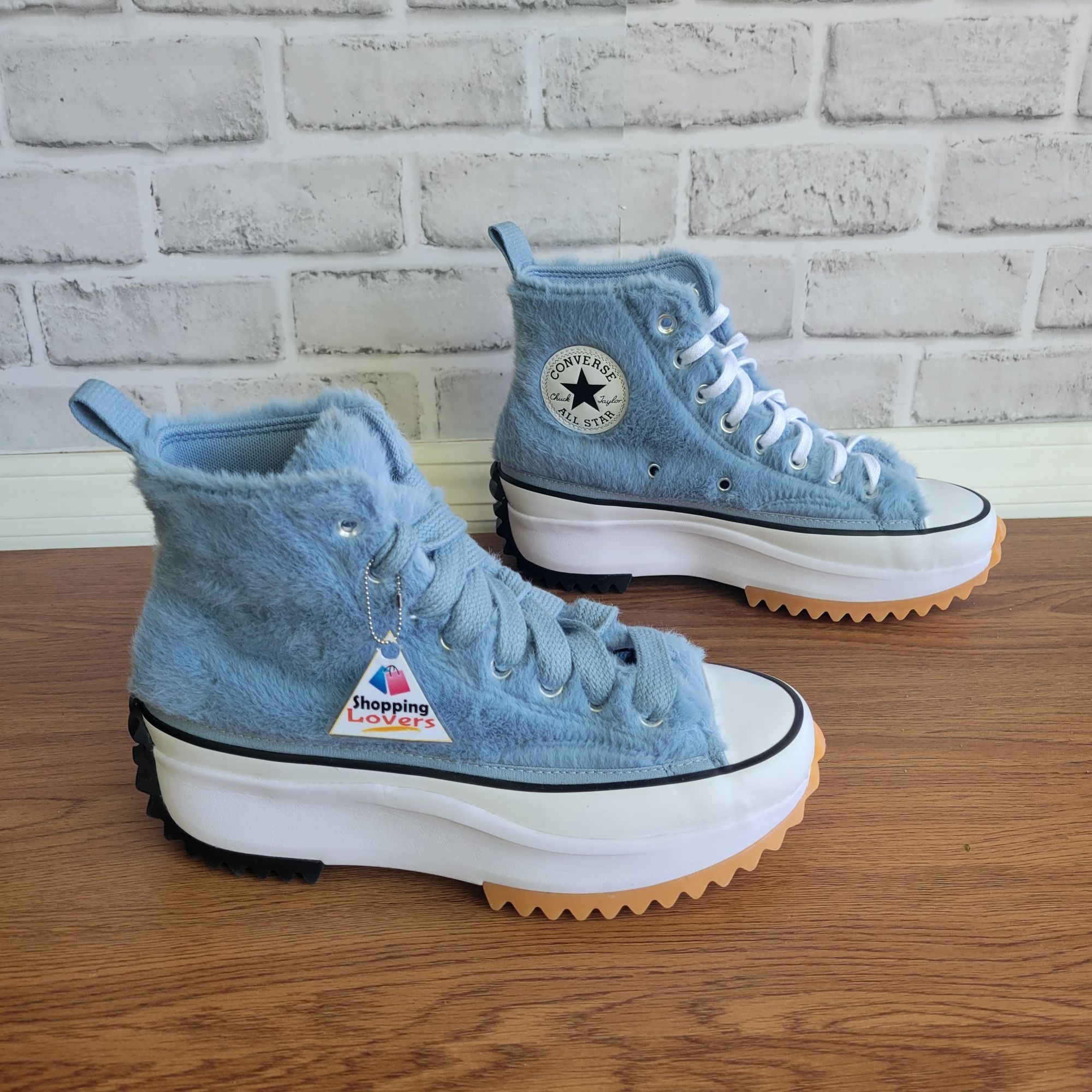 Converse ❤️Converse Run Star Hike Hi Platform Faux Fur 8 Women Shoes Size US 8 / IT 38 - 12 Thumbnail