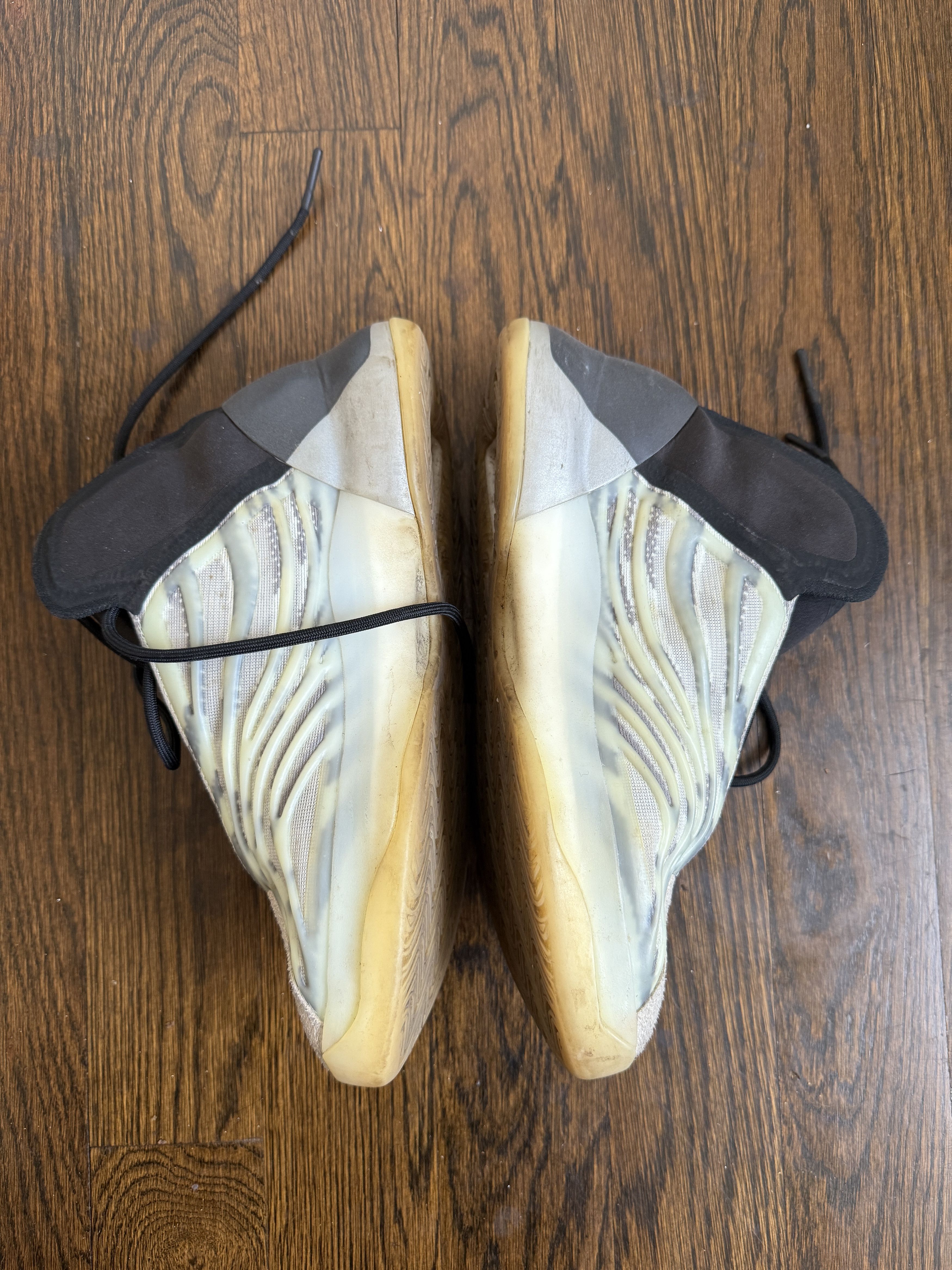 Adidas YZY QNTM BSKTBL (Performance Basketball Model) Size US 10 / EU 43 - 3 Thumbnail