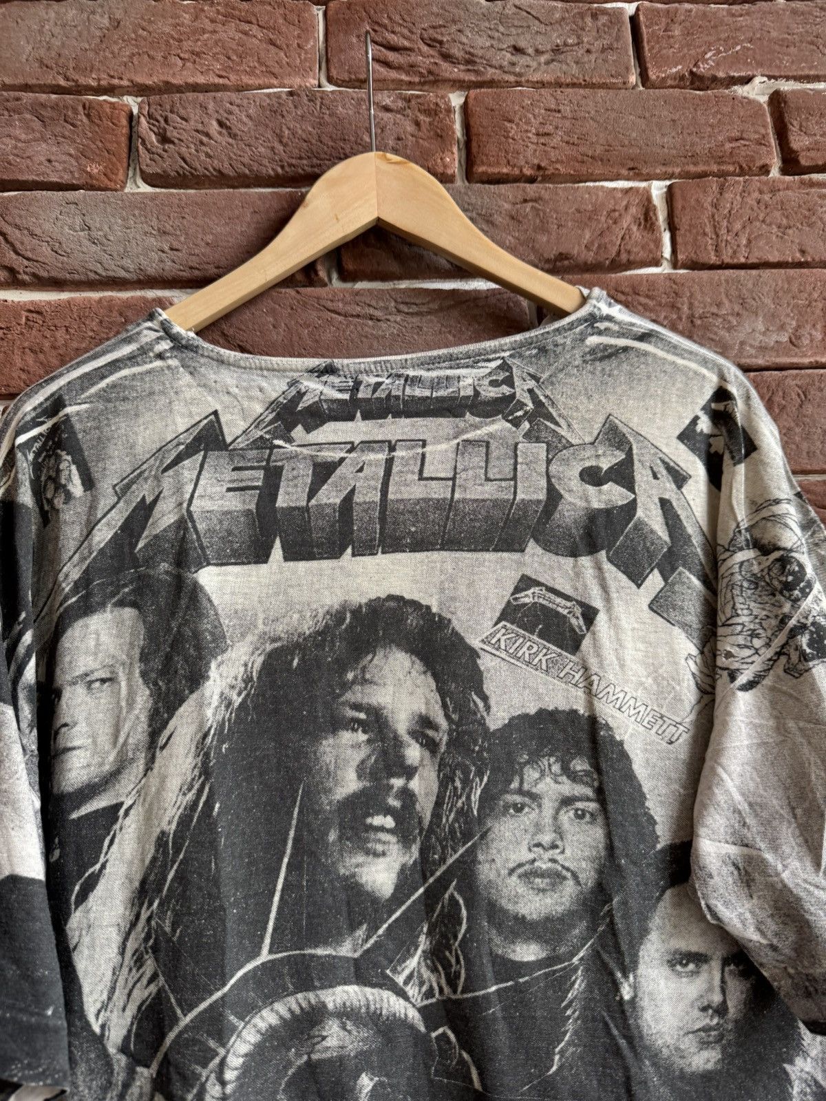 Band Tees Metallica Heavy Metal Band 90s Vintage T-Shirt Faded L Black Size US L / EU 52-54 / 3 - 12 Thumbnail