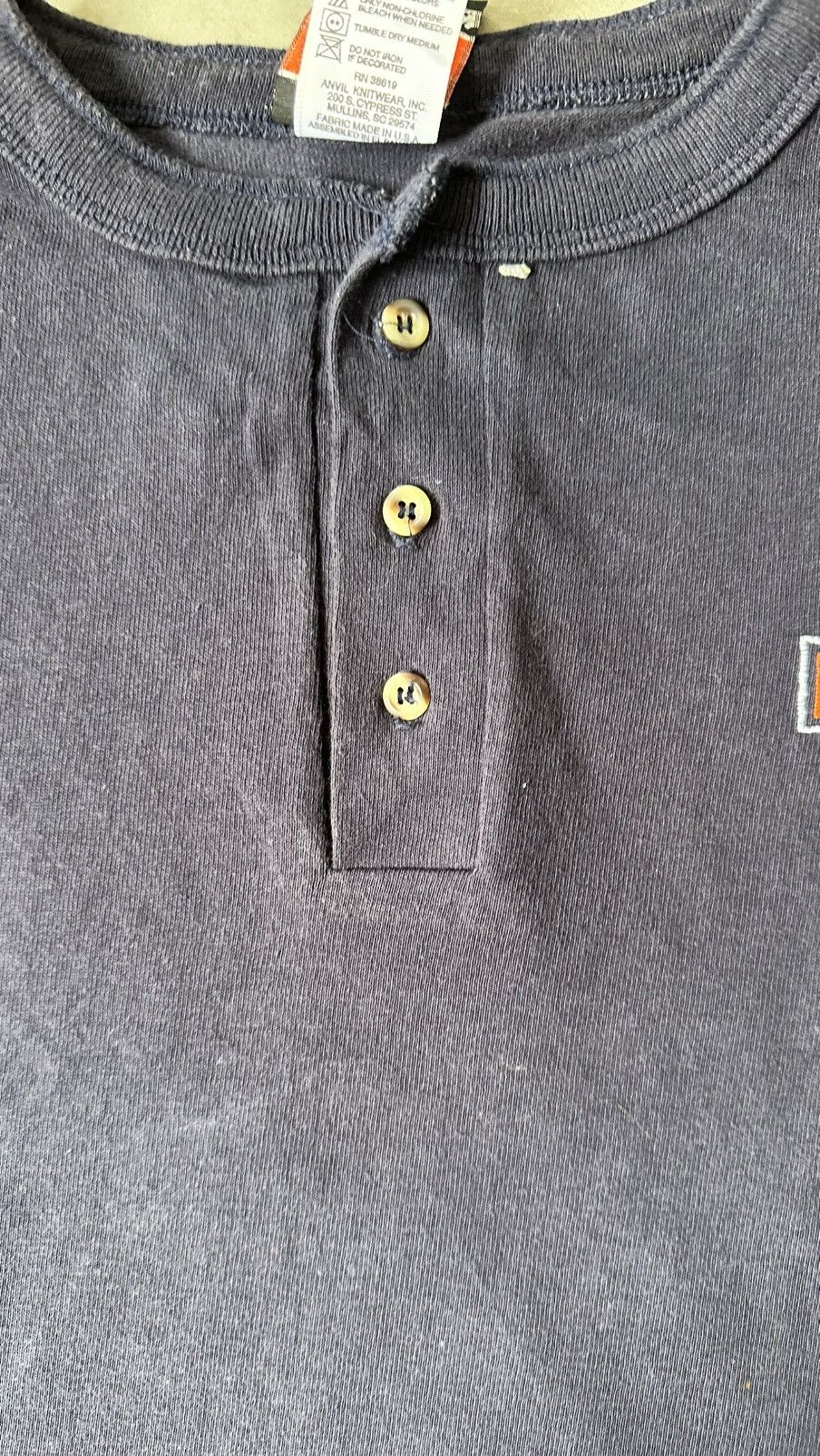 Harley Davidson VINTAGE Y2K HARLEY DIVIDSON BUTTON LS TEE Size US L / EU 52-54 / 3 - 3 Thumbnail