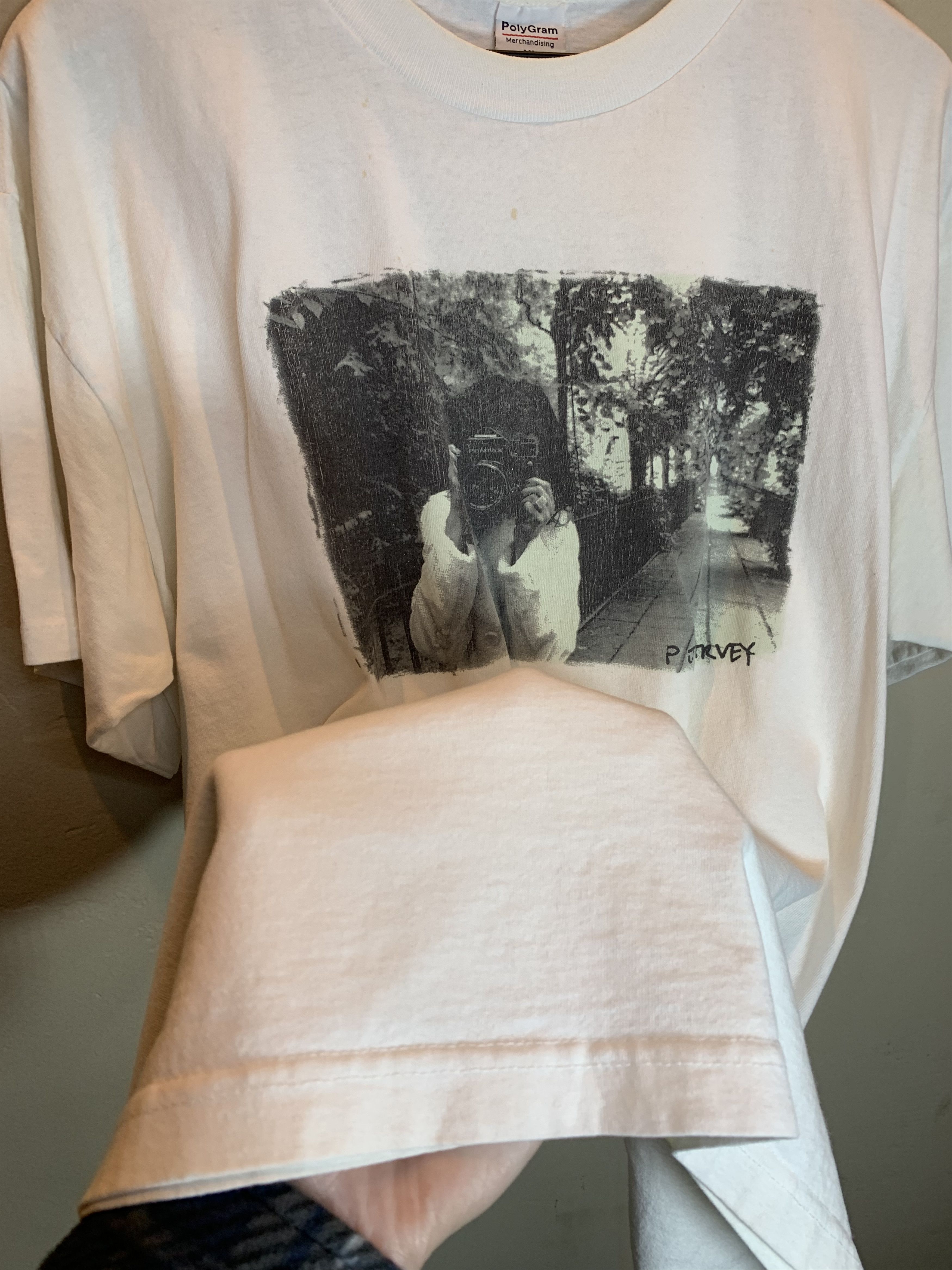 Band Tees *RARE* Vintage 90’s PJ Harvey Tour Single Stitch T-Shirt Size US XL / EU 56 / 4 - 7 Thumbnail