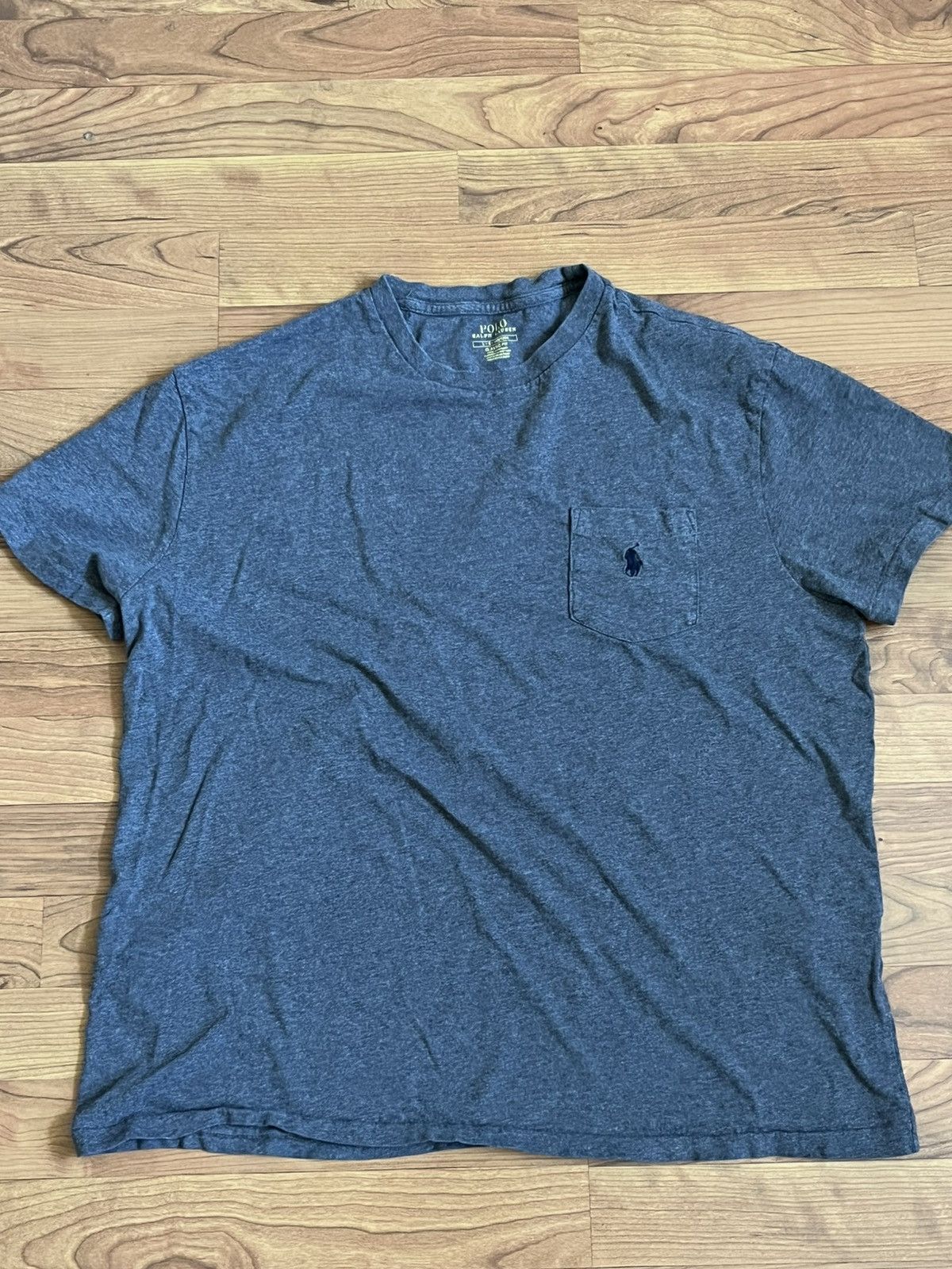 Polo Ralph Lauren Polo Ralph Lauren Short Sleeve Solid Pocket Crewneck Tee Size US L / EU 52-54 / 3 - 1 Thumbnail