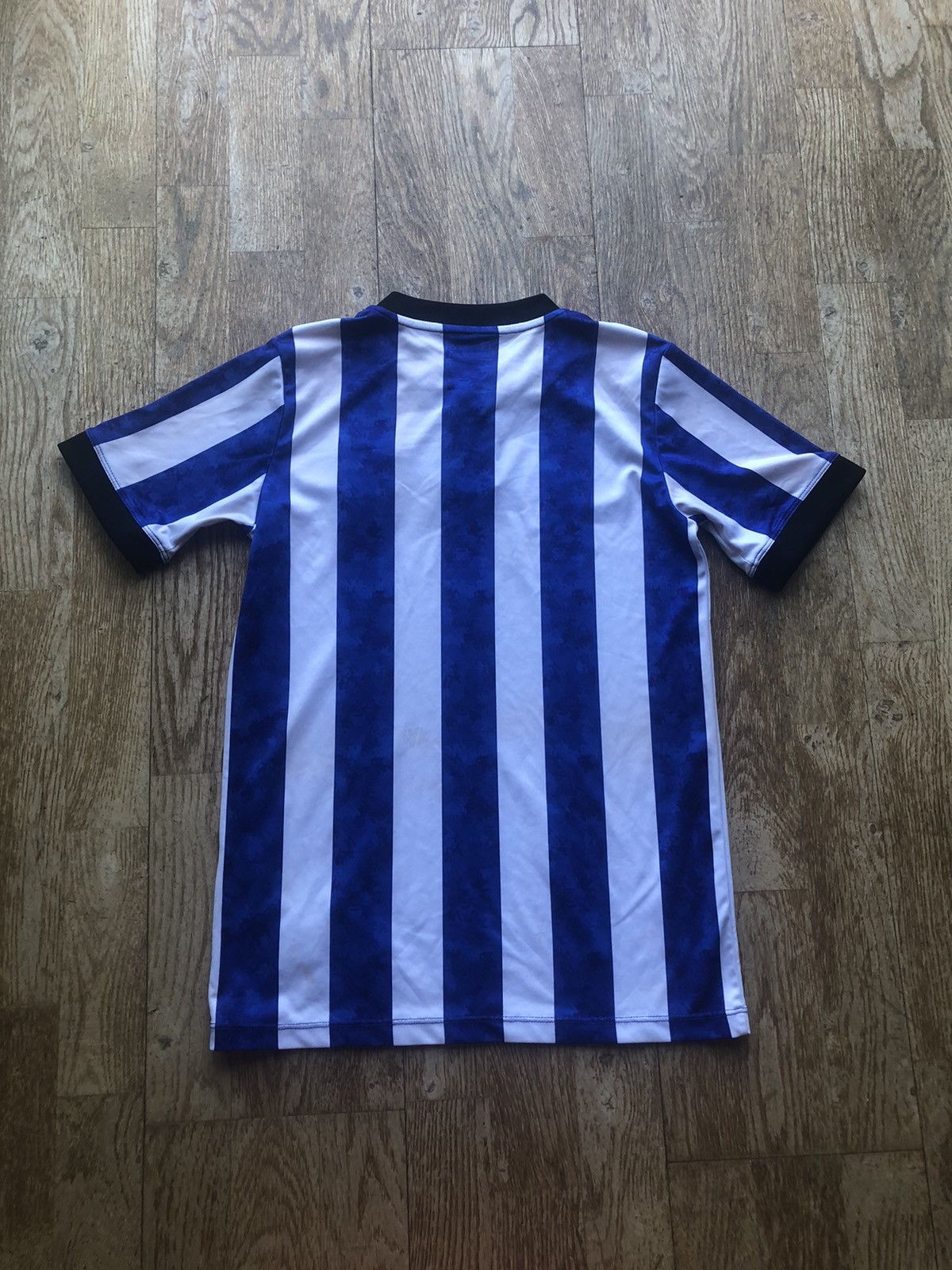 Vintage SHEFFIELD WEDNESDAY FC VINTAGE FOOTBALL SOCCER JERSEY Size US XS / EU 42 / 0 - 2 Thumbnail