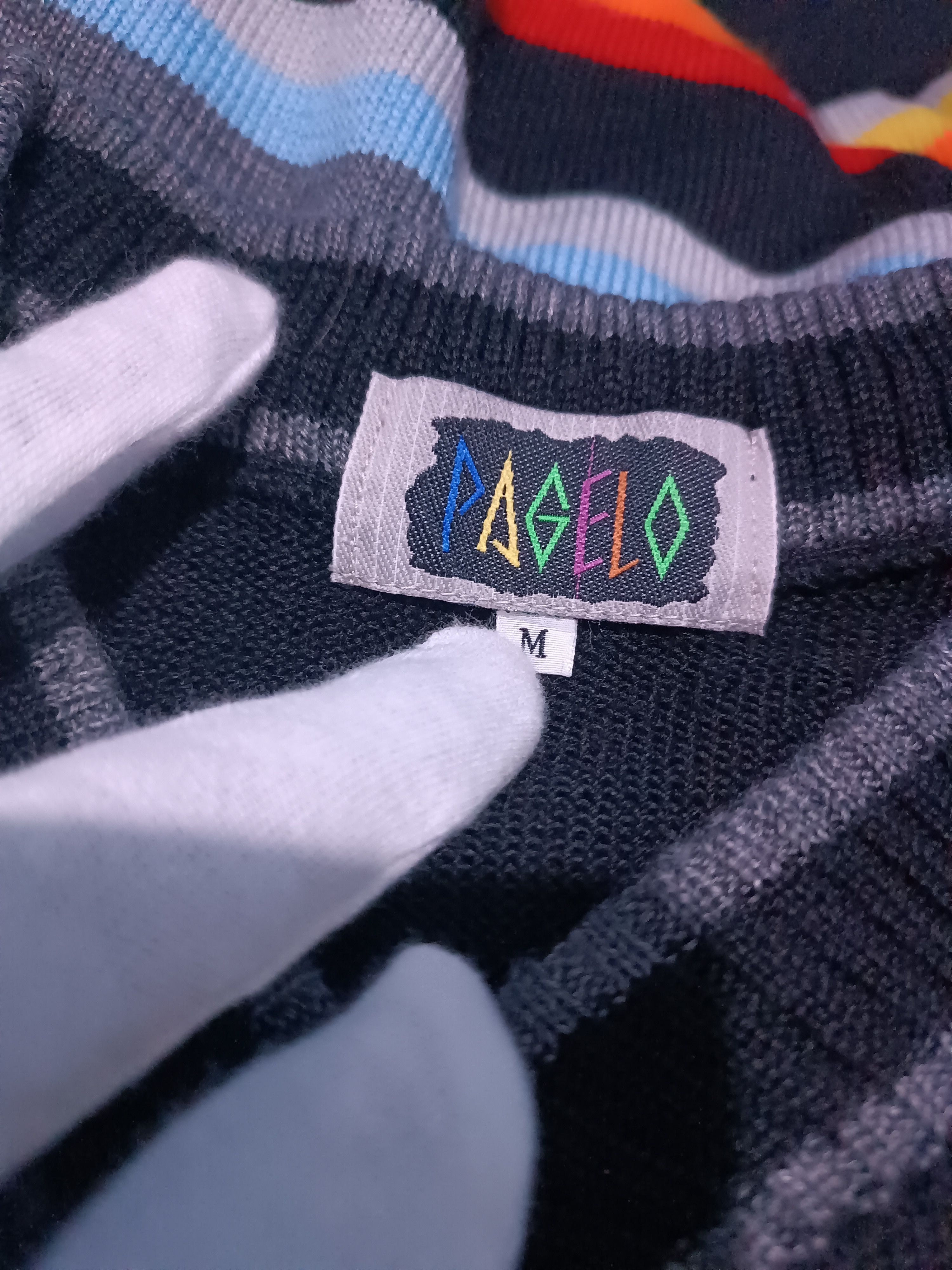 Japanese Brand Vintage Pagelo Rainbow Striped V Neck Knit Sweater Golf Size US M / EU 48-50 / 2 - 7 Thumbnail