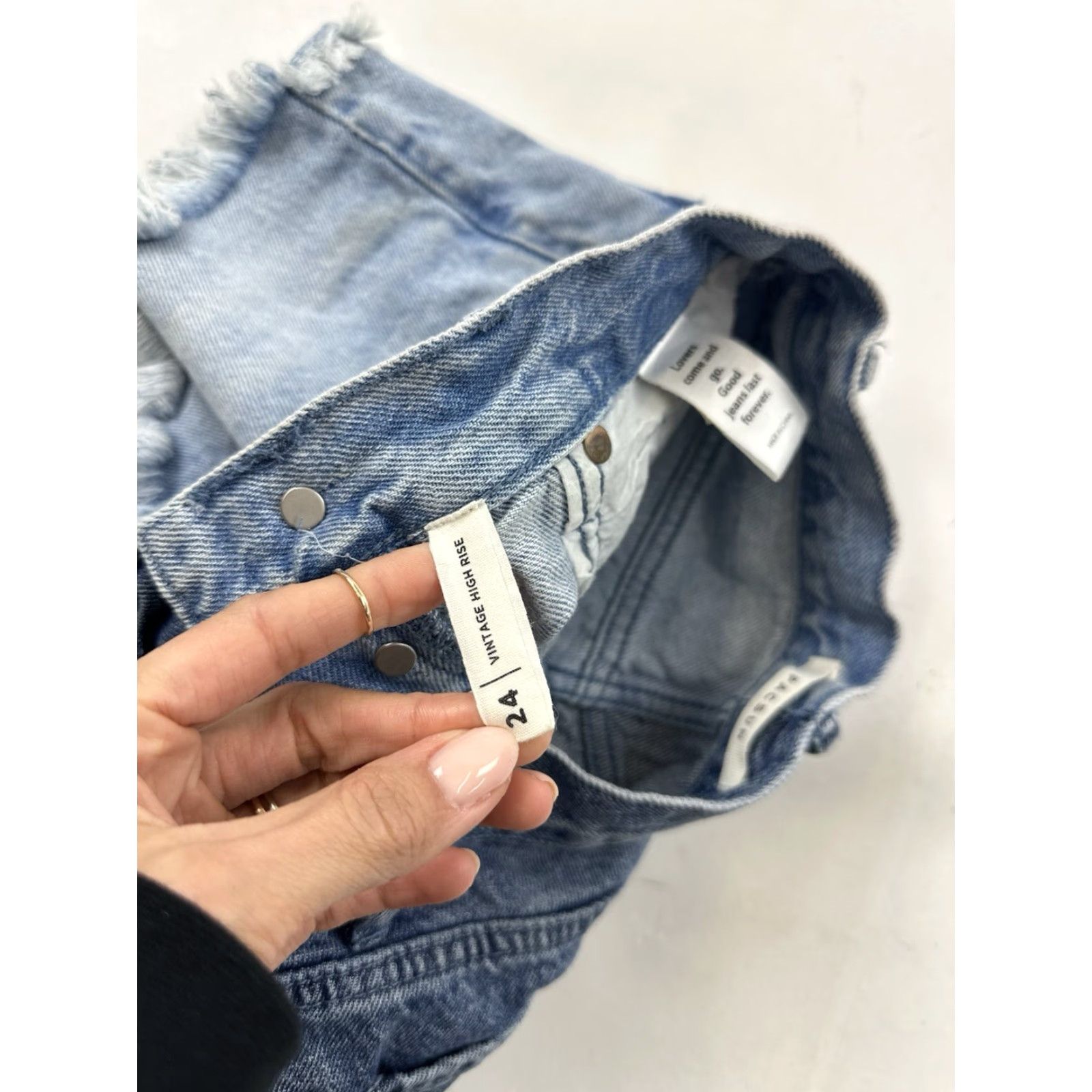 Pacsun Pacsun Shorts Women’s 24 Blue Vintage High Rise Two Tone Denim Cut Off Size 42" / US 20 - 4 Thumbnail
