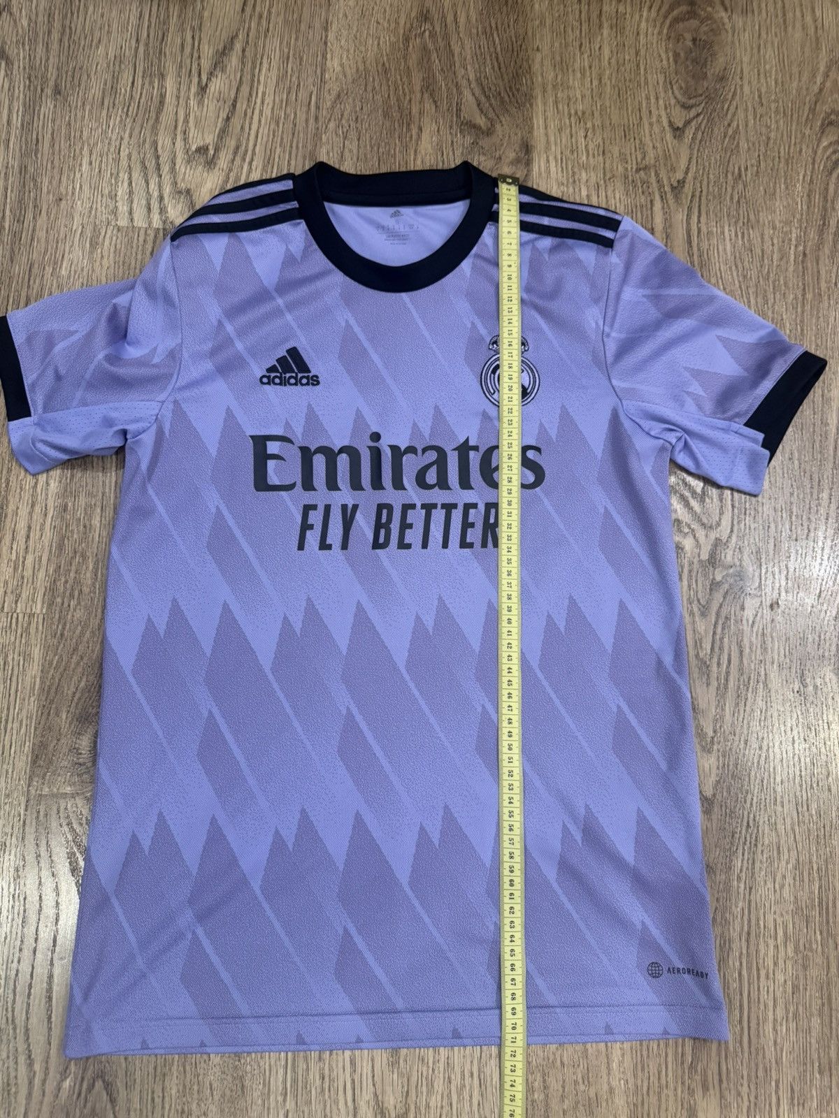 Adidas REAL MADRID 2022/2023 FOOTBALL JERSEY ADIDAS SIZE S H18489 Size US S / EU 44-46 / 1 - 2 Thumbnail