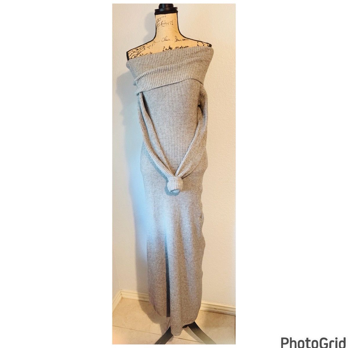 Michael Kors Michael Kors Italian Yarn Off Shoulder Maxi Dress NWOT Size M / US 6-8 / IT 42-44 - 3 Thumbnail