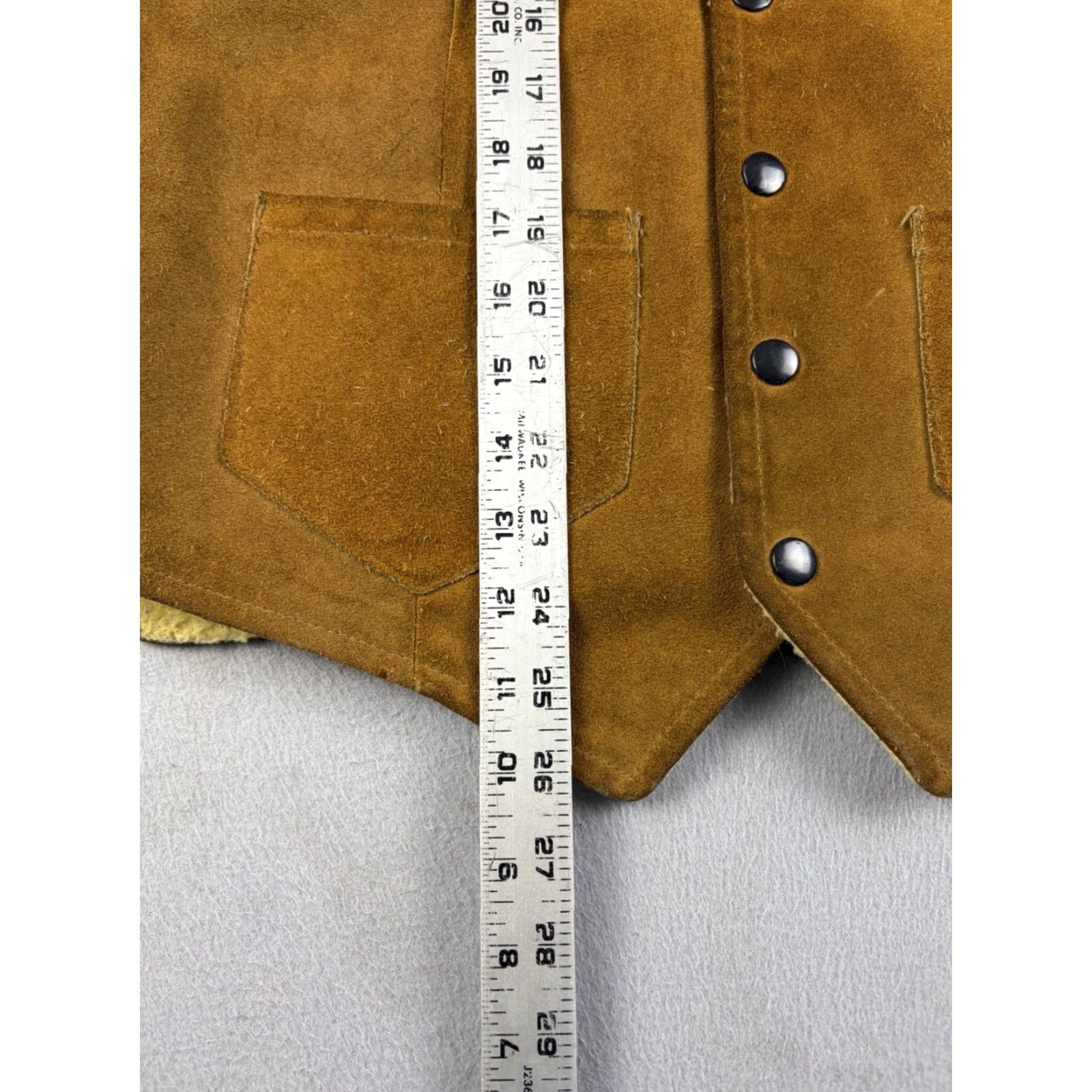 Vintage VINTAGE Bar C Vest Men Size 42 Leather Western Lined Sherpa Brown Snap Bar C 60s Mens Western Riding Coat Size US XS / EU 42 / 0 - 8 Thumbnail