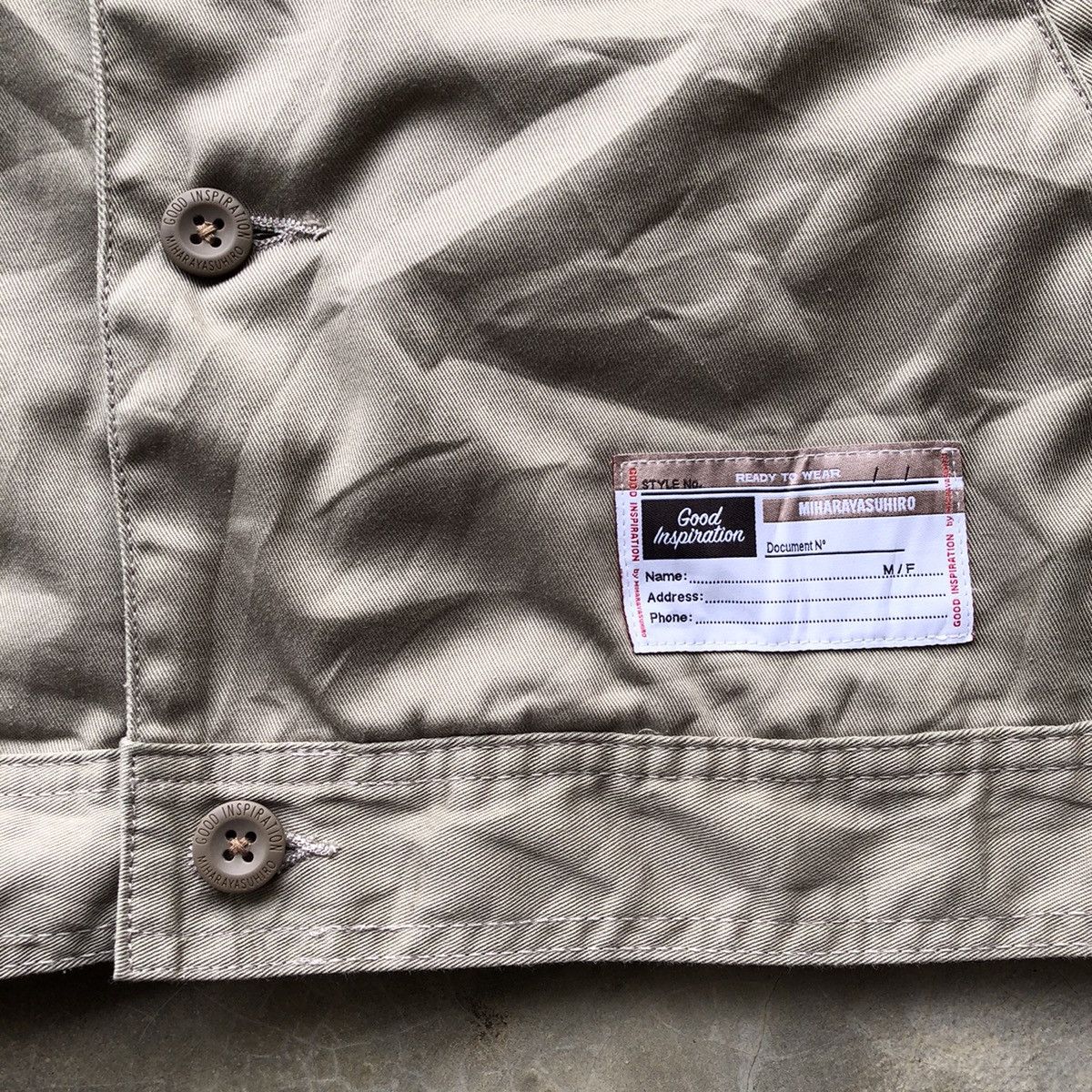 GU × Japanese Brand × Maison MIHARA YASUHIRO Maison MIHARA YASUHIRO “Good Inspiration” Chef Work Jacket Size US L / EU 52-54 / 3 - 7 Thumbnail