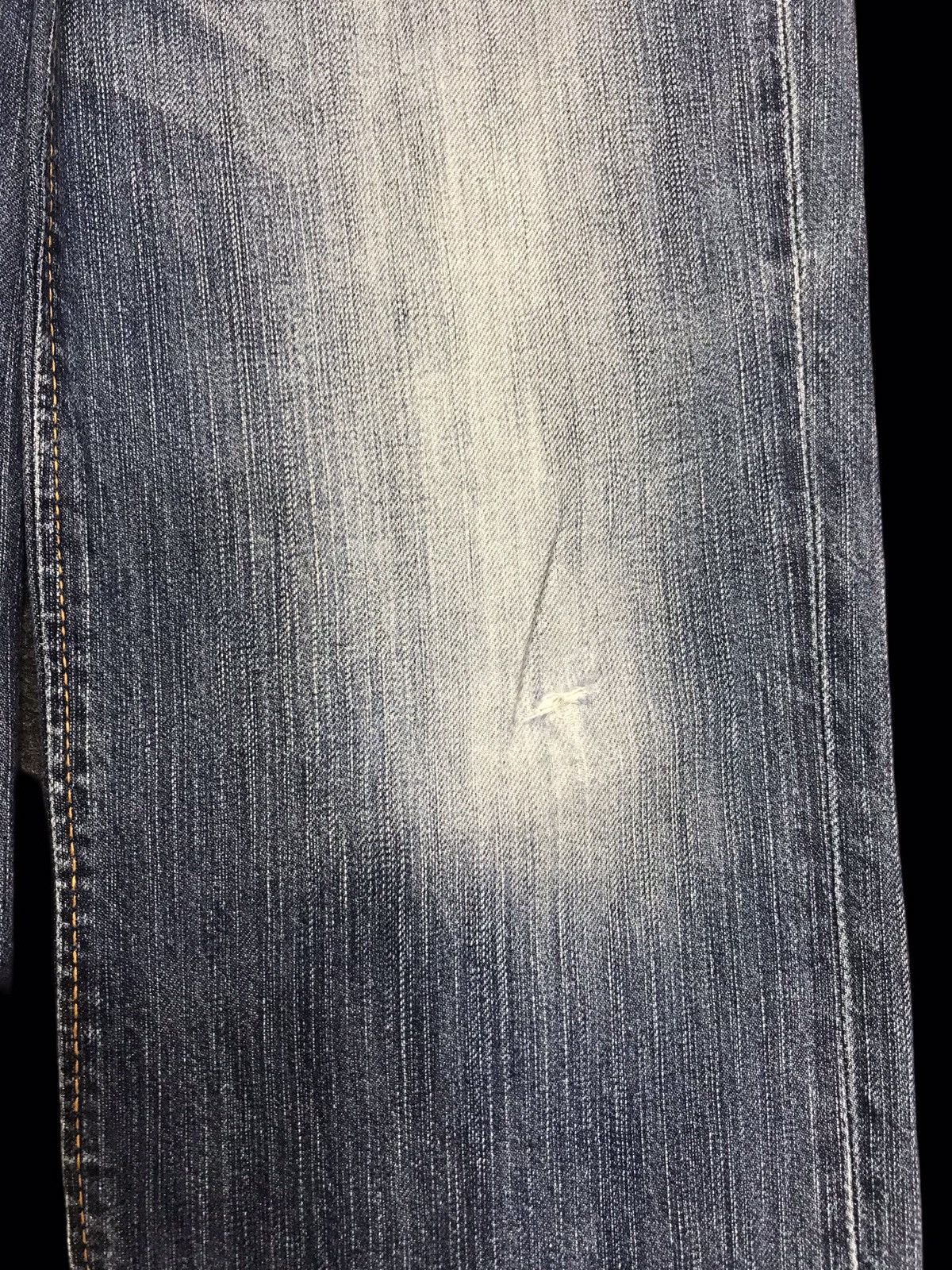 Edwin Gold Rush Edwin Medium Wash Distressed Denim F128 Size US 33 - 7 Thumbnail