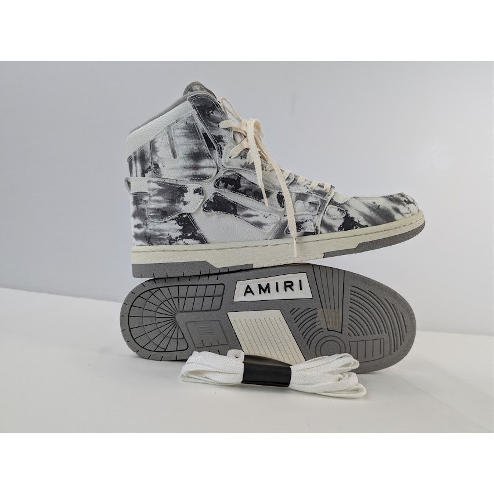 Amiri o1rshd1 Tie Dye Skel Hi Top Sneakers in Grey Size US 12 / EU 45 - 14 Thumbnail