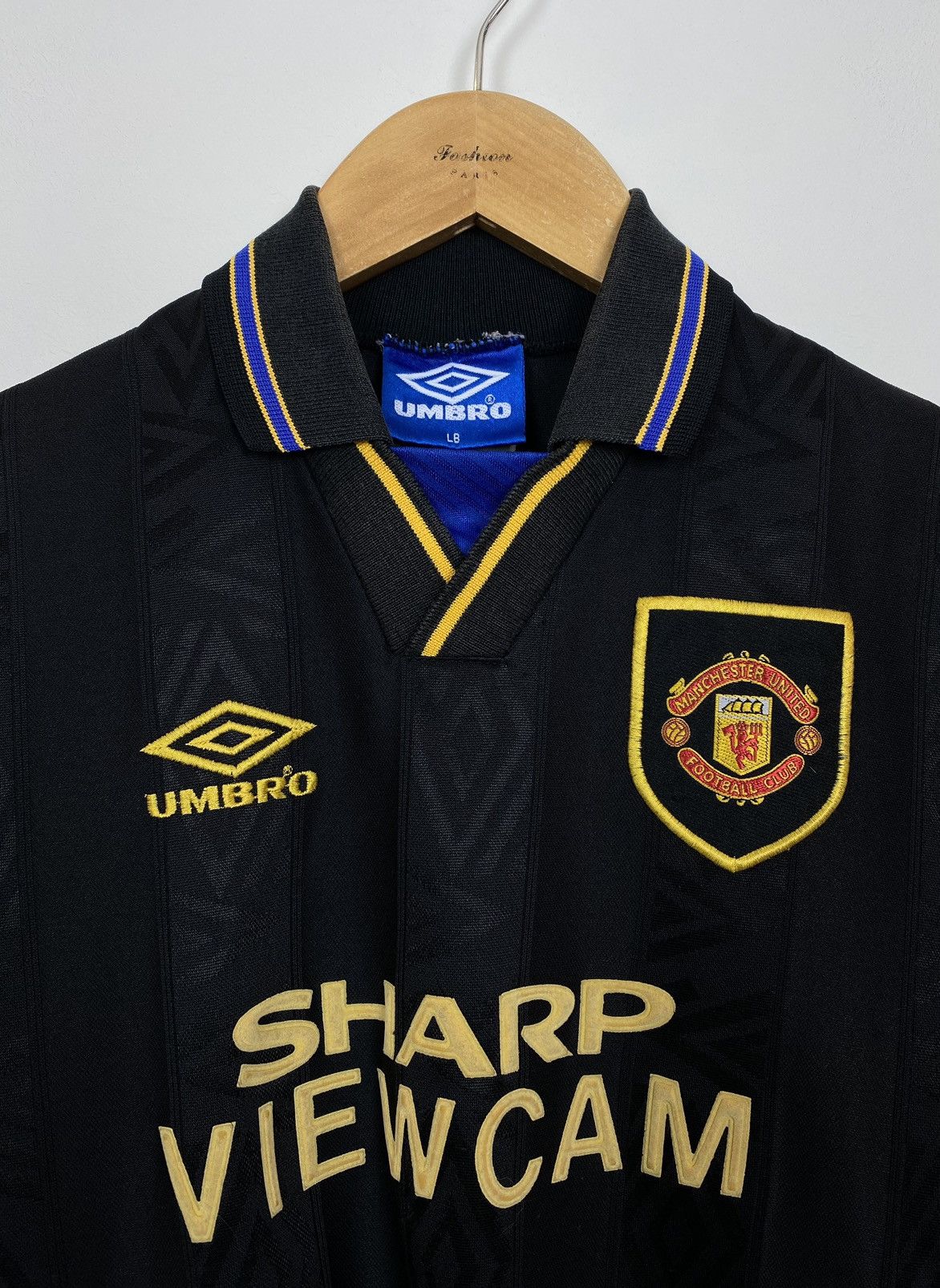 Umbro Umbro Manchester United Kids Away Football Shirt Smith #11 Size US L / EU 52-54 / 3 - 6 Thumbnail