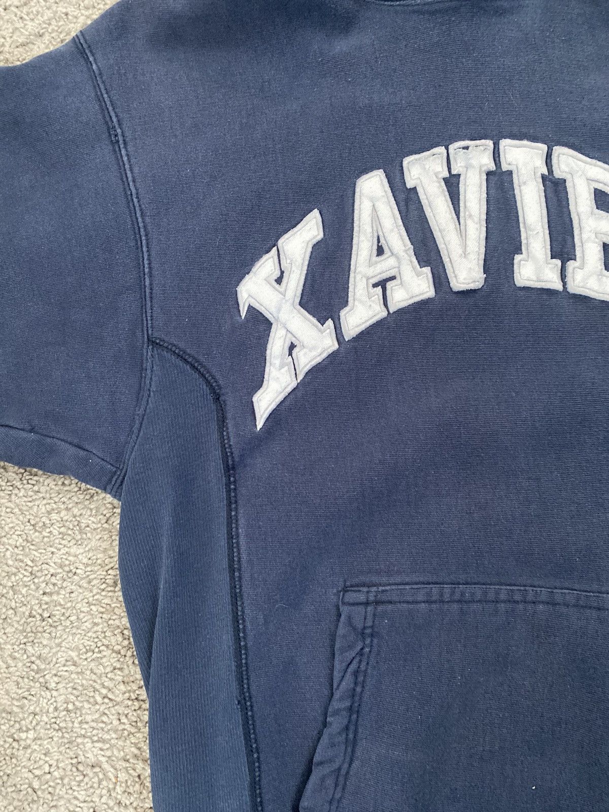 Vintage Vintage 90s Xaiver University Pullover Hoodie Size US M / EU 48-50 / 2 - 5 Thumbnail