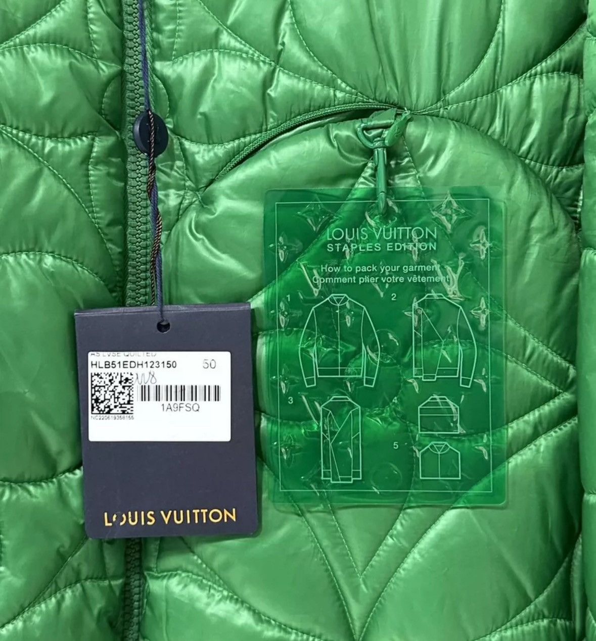 Louis Vuitton LOUIS VUITTON Green cotton jacket2412-Nextarrow Size US M / EU 48-50 / 2 - 6 Thumbnail