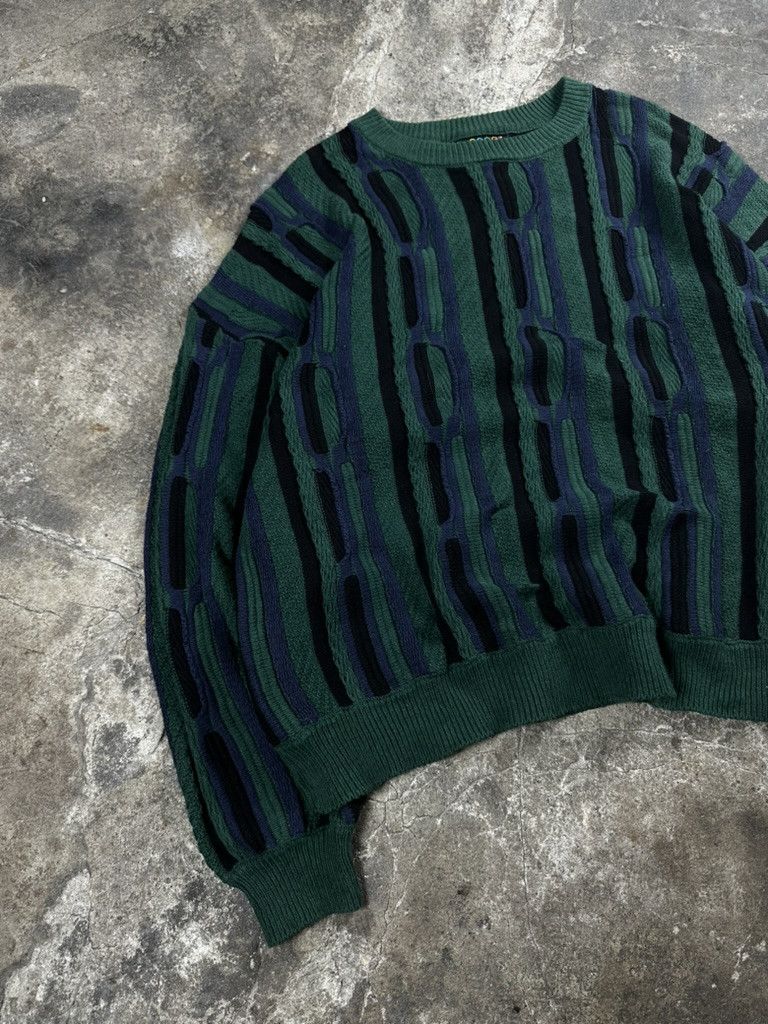 Coogi Vintage Coogi Wool 3D Cable Knit Sweater Size US L / EU 52-54 / 3 - 2 Thumbnail