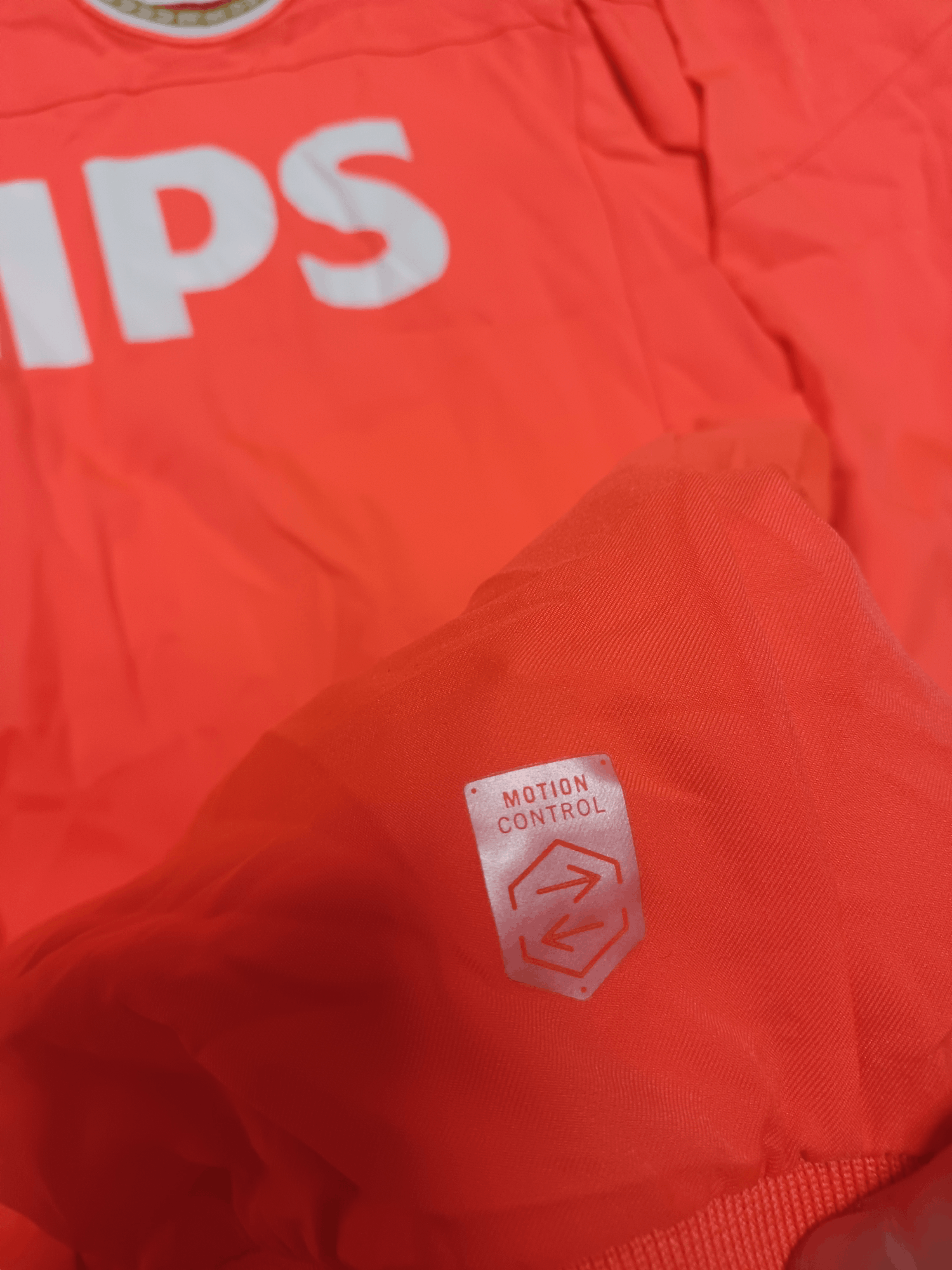 Umbro PSV EINDHOVEN UMBRO #8 TRAINING SWEATSHIRT PHILIPS Size US S / EU 44-46 / 1 - 4 Thumbnail