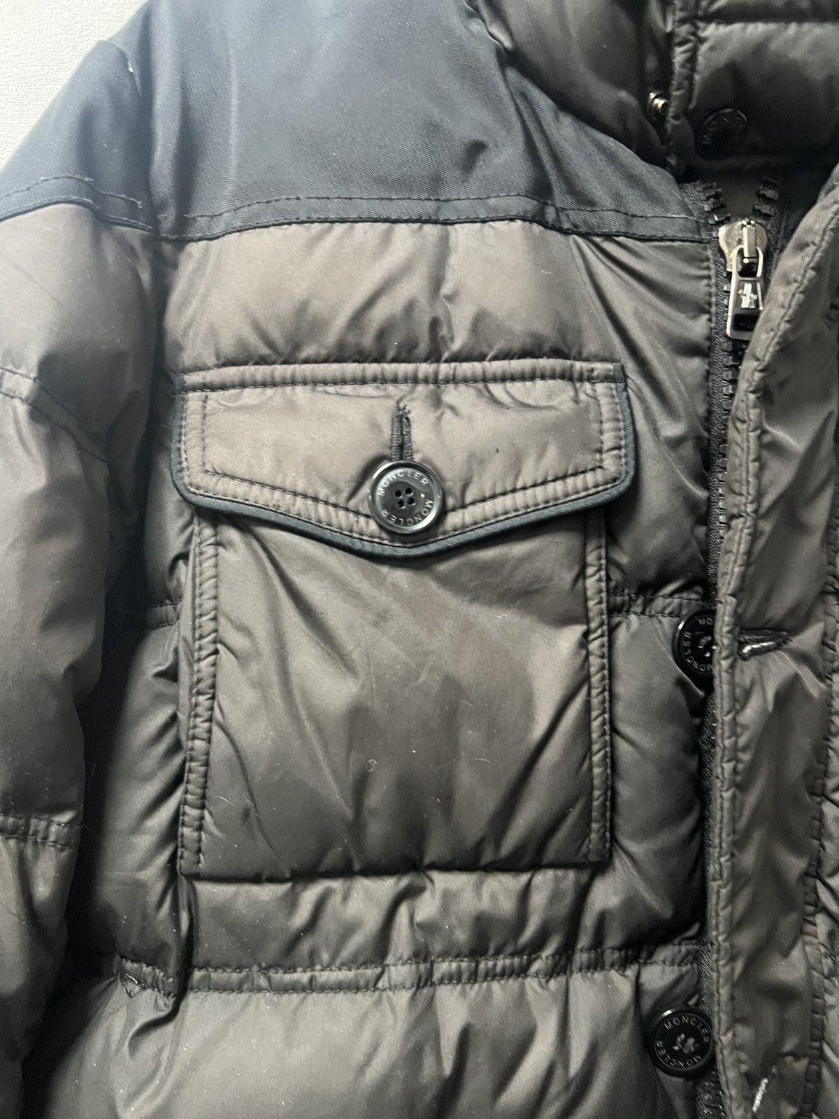 Moncler Vintage Moncler Mens Luxury Puffer Jacket S Size Size US S / EU 44-46 / 1 - 8 Thumbnail