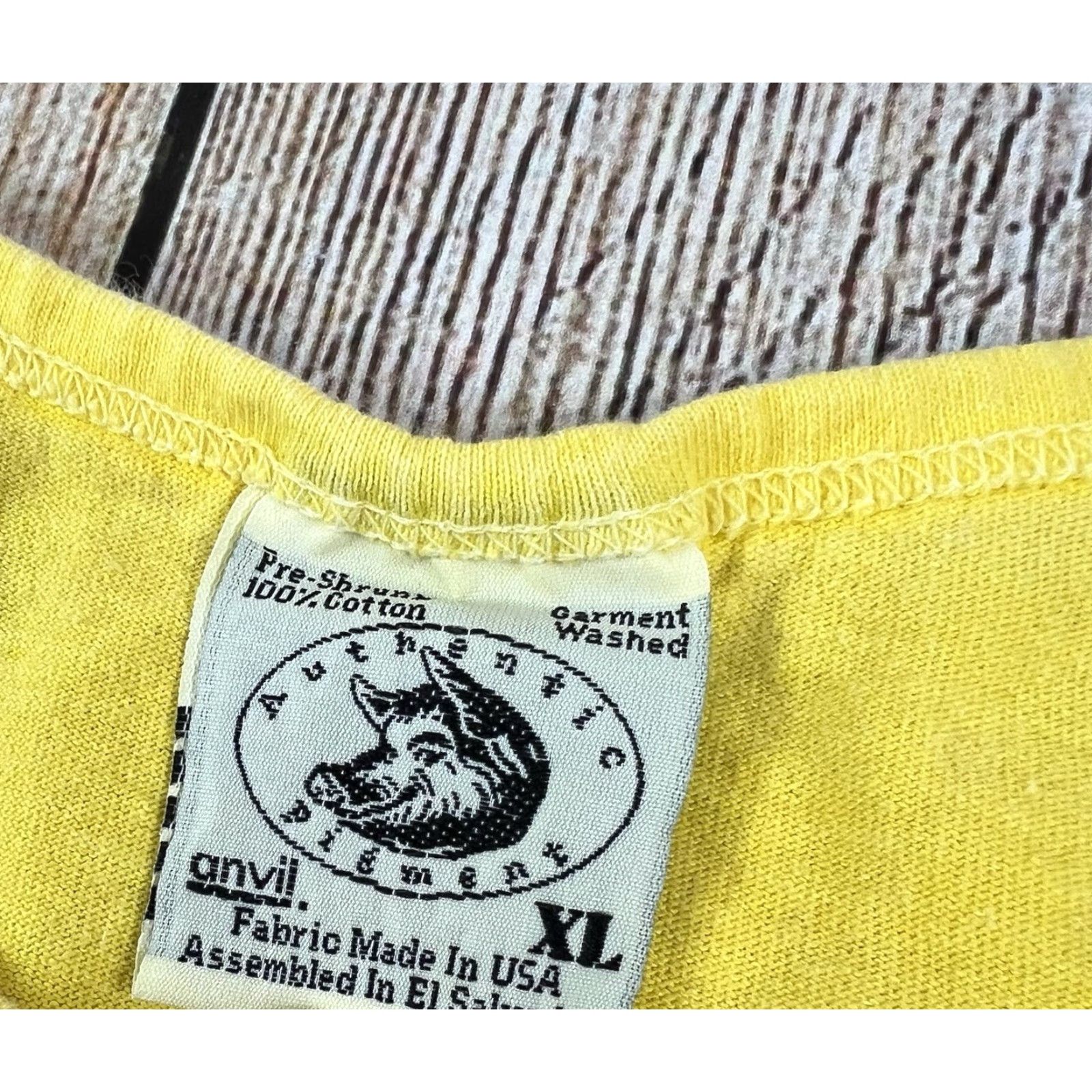 Anvil VINTAGE Anvil Shirt Tank Top 90s Zoo Illinois Run For Animals Yellow XL Men Sleeveless Graphic Print Shirt Size US XL / EU 56 / 4 - 3 Thumbnail