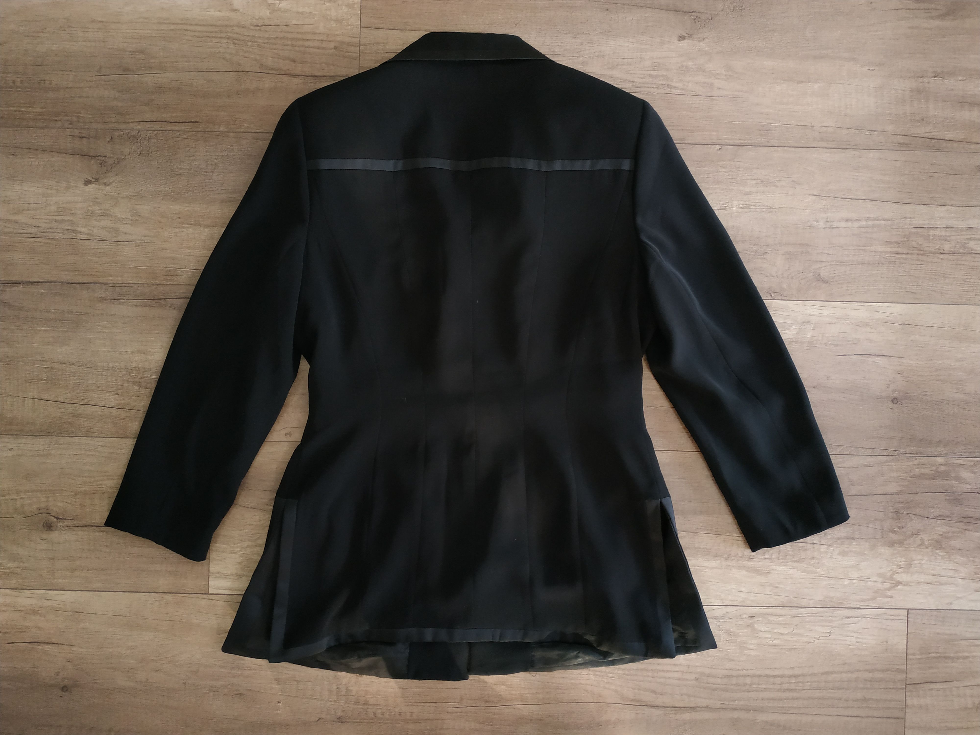 MCM MCM Luxury Women's Vintage Blazer/ Jacket, IT 42,size MEDIUM Size M / US 6-8 / IT 42-44 - 5 Thumbnail