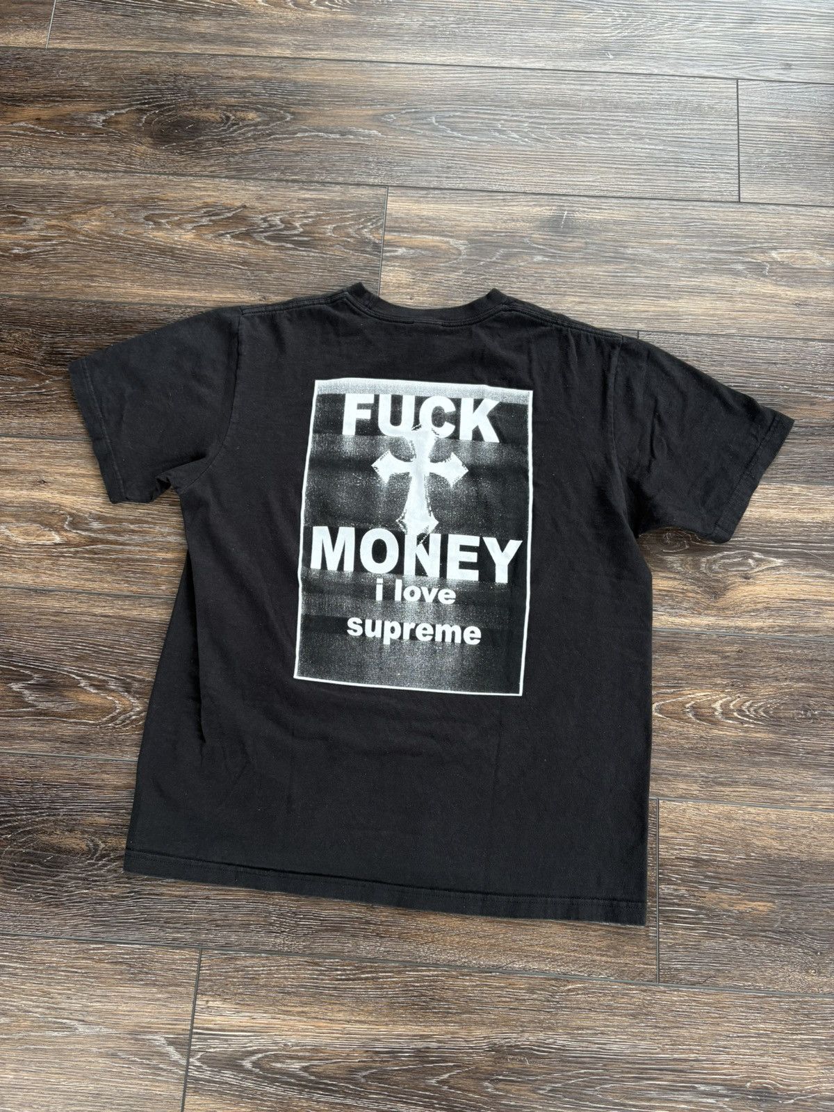 Japanese Brand × Streetwear × Supreme Supreme Fuck Money Tee