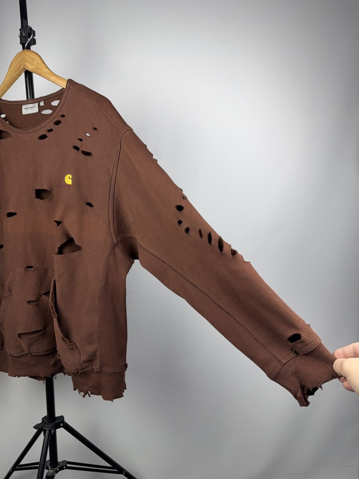 Carhartt 00s Y2K Carhartt WIP Distressed Brown Destroyed Sweatshirt L Size US L / EU 52-54 / 3 - 7 Thumbnail