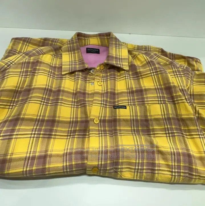 Balenciaga Balenciaga Yellow Checkered Long Sleeve Shirt. Size US M / EU 48-50 / 2 - 2 Thumbnail