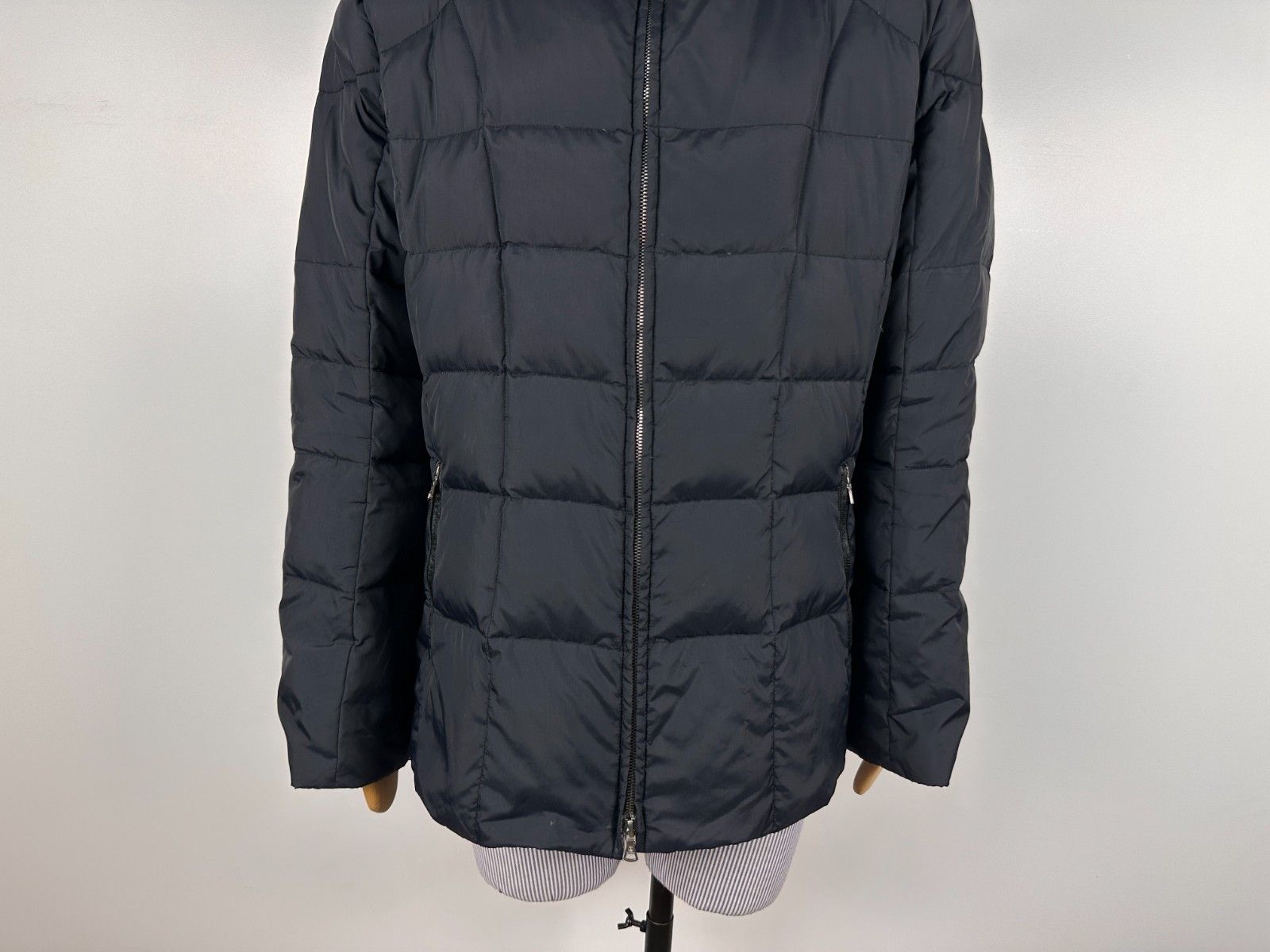 Bogner Bogner Women's Down Jacket Navy Puffer Size EU42 US12 Size XL / US 12-14 / IT 48-50 - 3 Thumbnail
