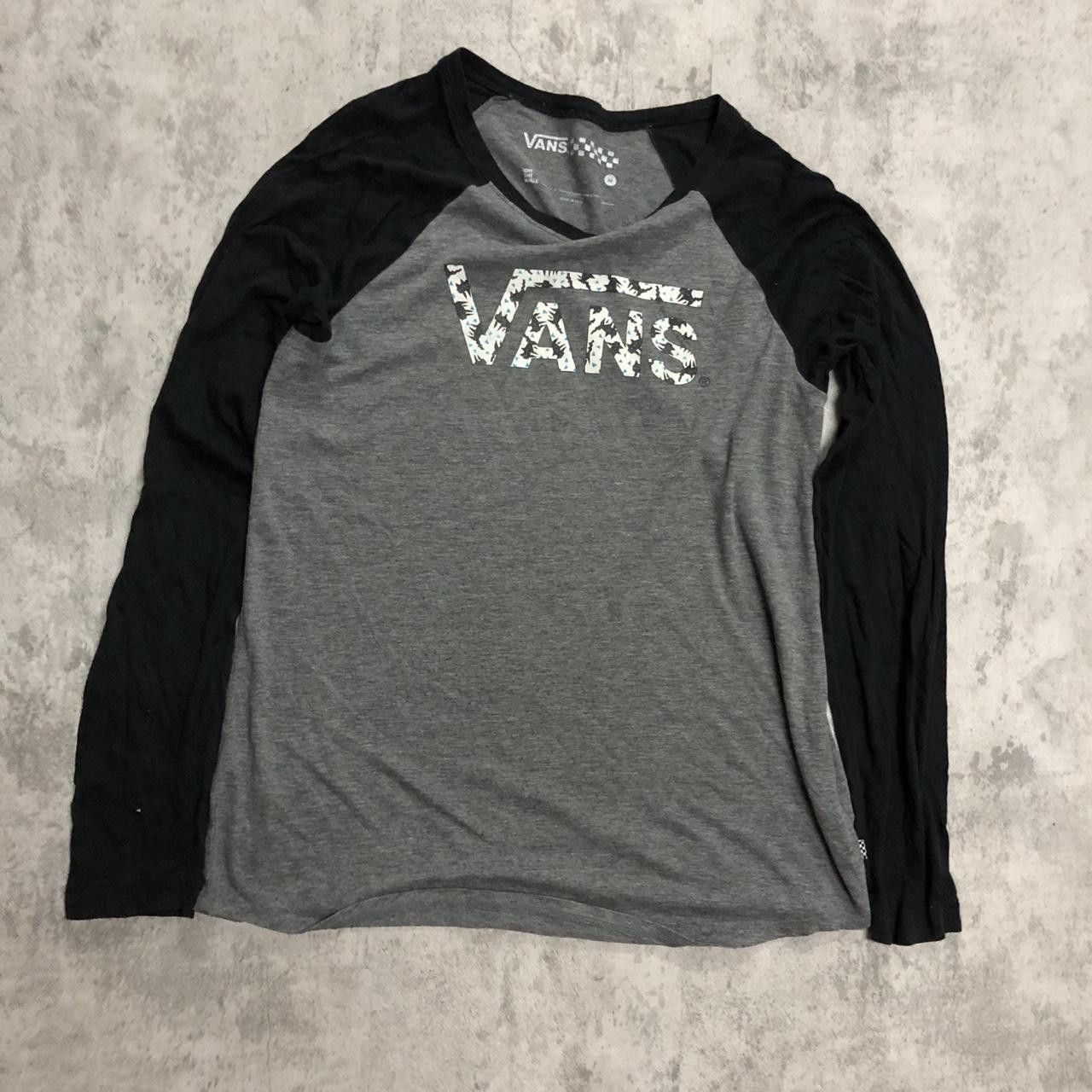 Vans Grey and black Vans long sleeve shirt #skaterstyle Size US M / EU 48-50 / 2 - 1 Thumbnail