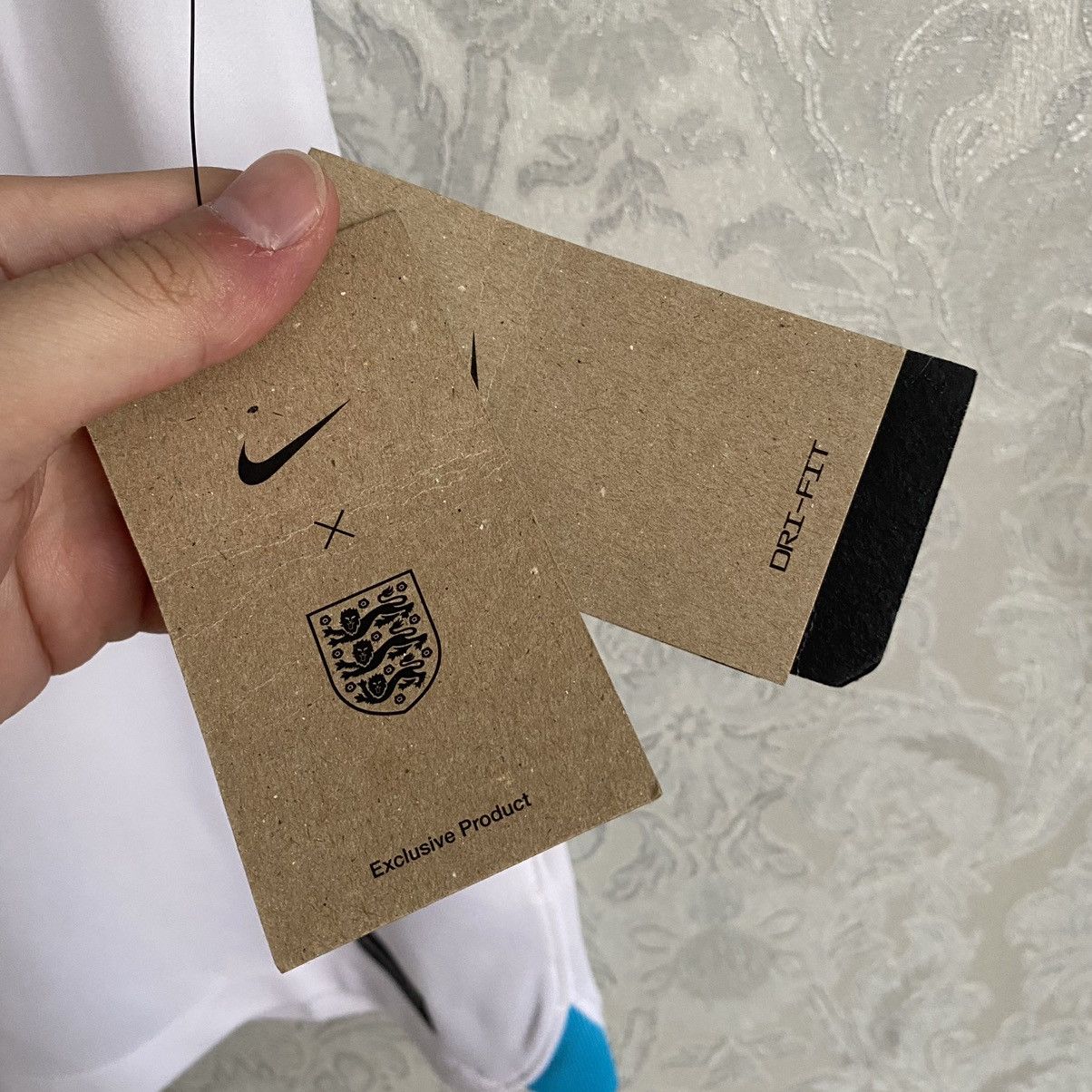 Nike Nike England 22/23 Home Women’s Dri-Fit Soccer Jersey Size L / US 10 / IT 46 - 7 Thumbnail
