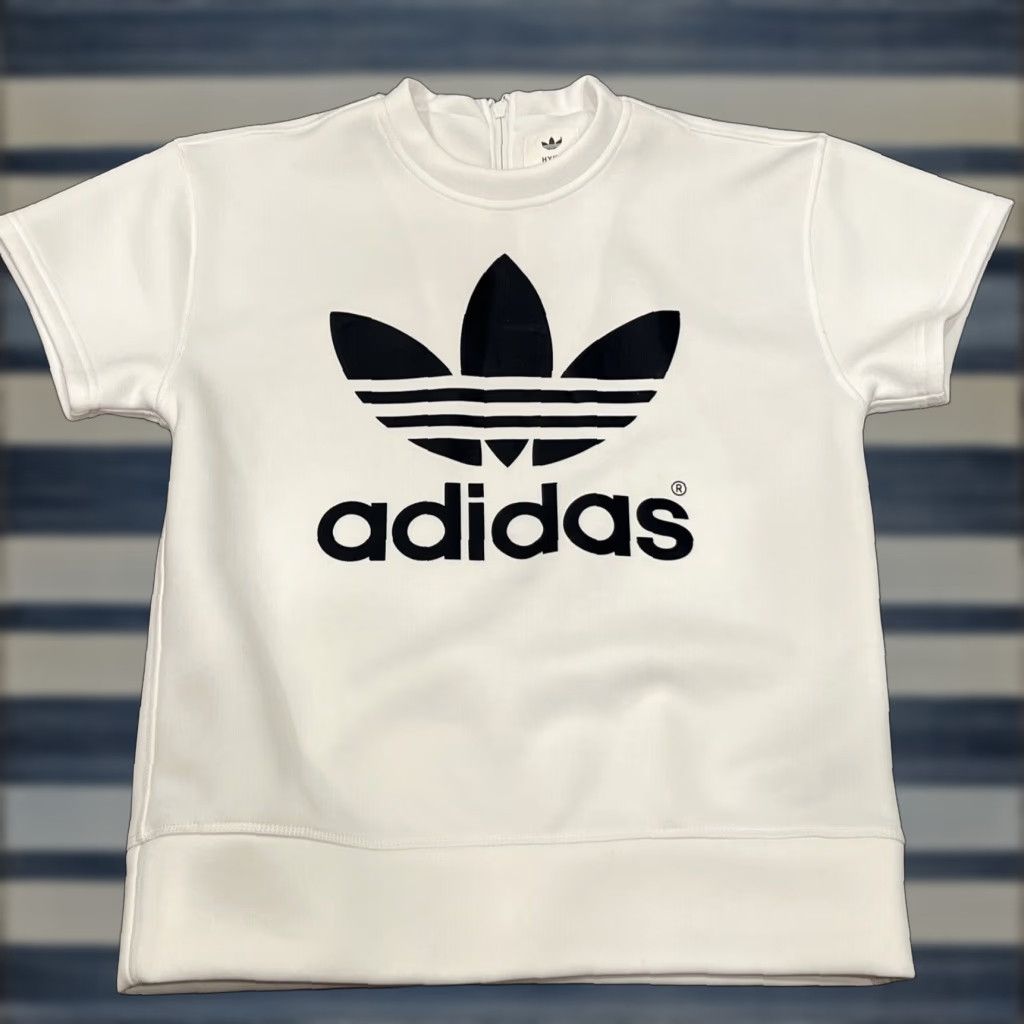 Adidas Adidas HYKE SSL Sweat Top Women's XS White Short Sleeve T-Shirt Zip Crew Neck Graphic Print Regular Fit Size XS / US 0-2 / IT 36-38 - 1 Thumbnail