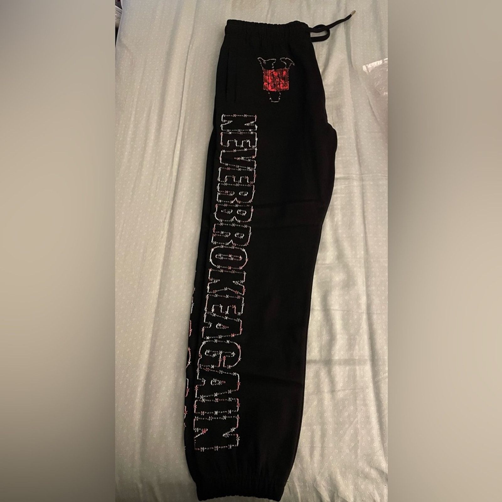 Vlone NEW Vlone NBA Youngboy Never Broke Again Sweatpants Small Size US 30 / EU 46 - 3 Thumbnail