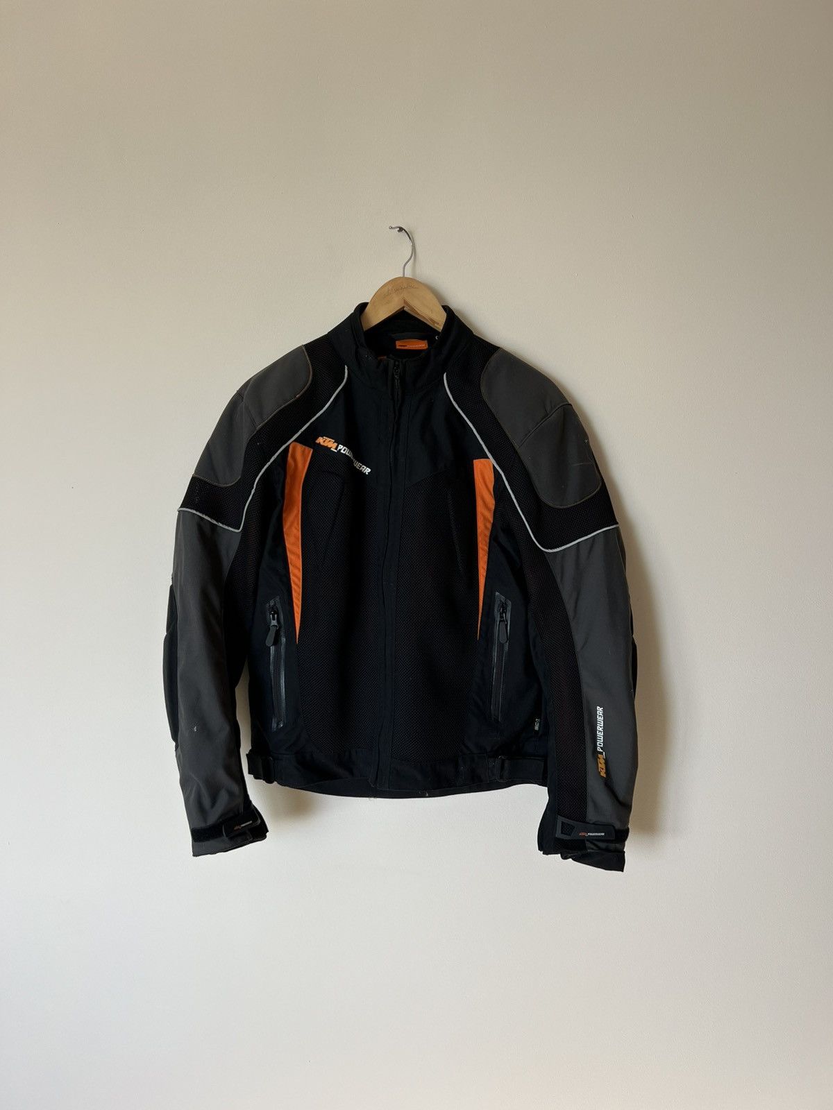 Fox Racing VTG KTM MOTO RACING FERARRI MALBORO TYPE 90s jacket Size US M / EU 48-50 / 2 - 1 Thumbnail